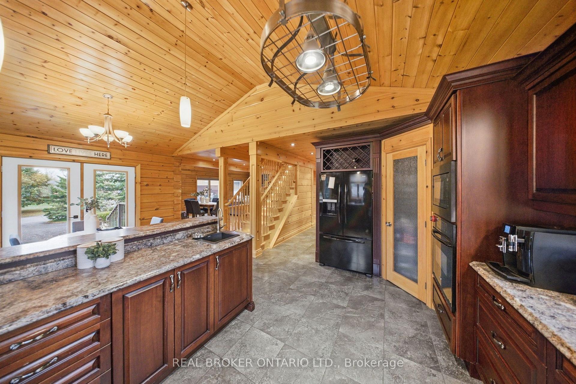 Photo 14 of 2 Limosano Street, Scugog, Rural Scugog — HOMEH