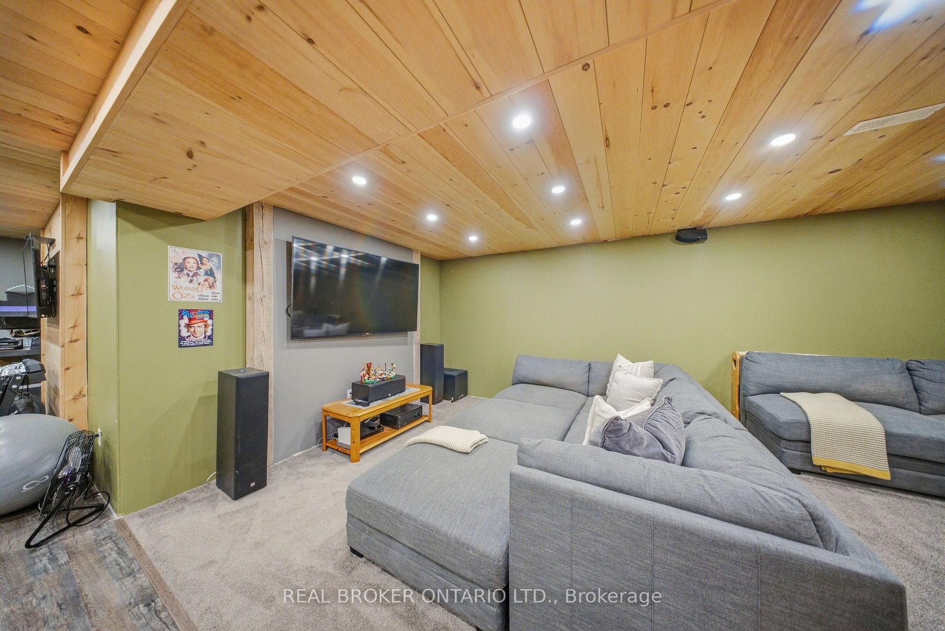 Photo 32 of 2 Limosano Street, Scugog, Rural Scugog — HOMEH