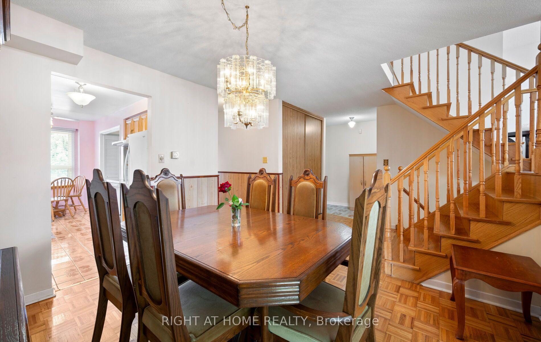Photo 10 of 875 Messenger Meadow Drive, Mississauga, Creditview — HOMEH
