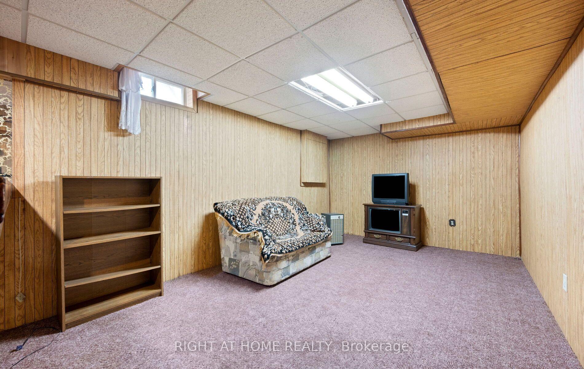 Photo 36 of 875 Messenger Meadow Drive, Mississauga, Creditview — HOMEH