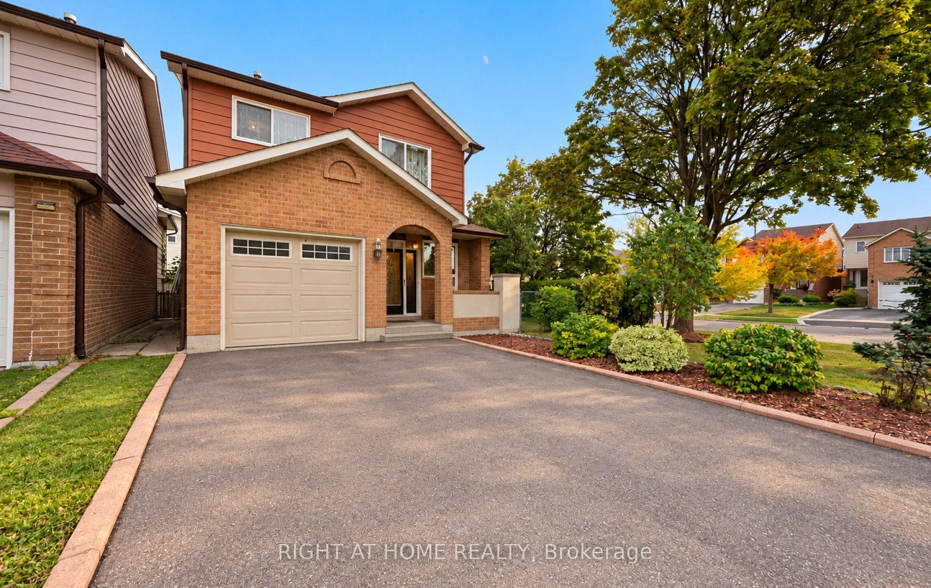 Photo 49 of 875 Messenger Meadow Drive, Mississauga, Creditview — HOMEH