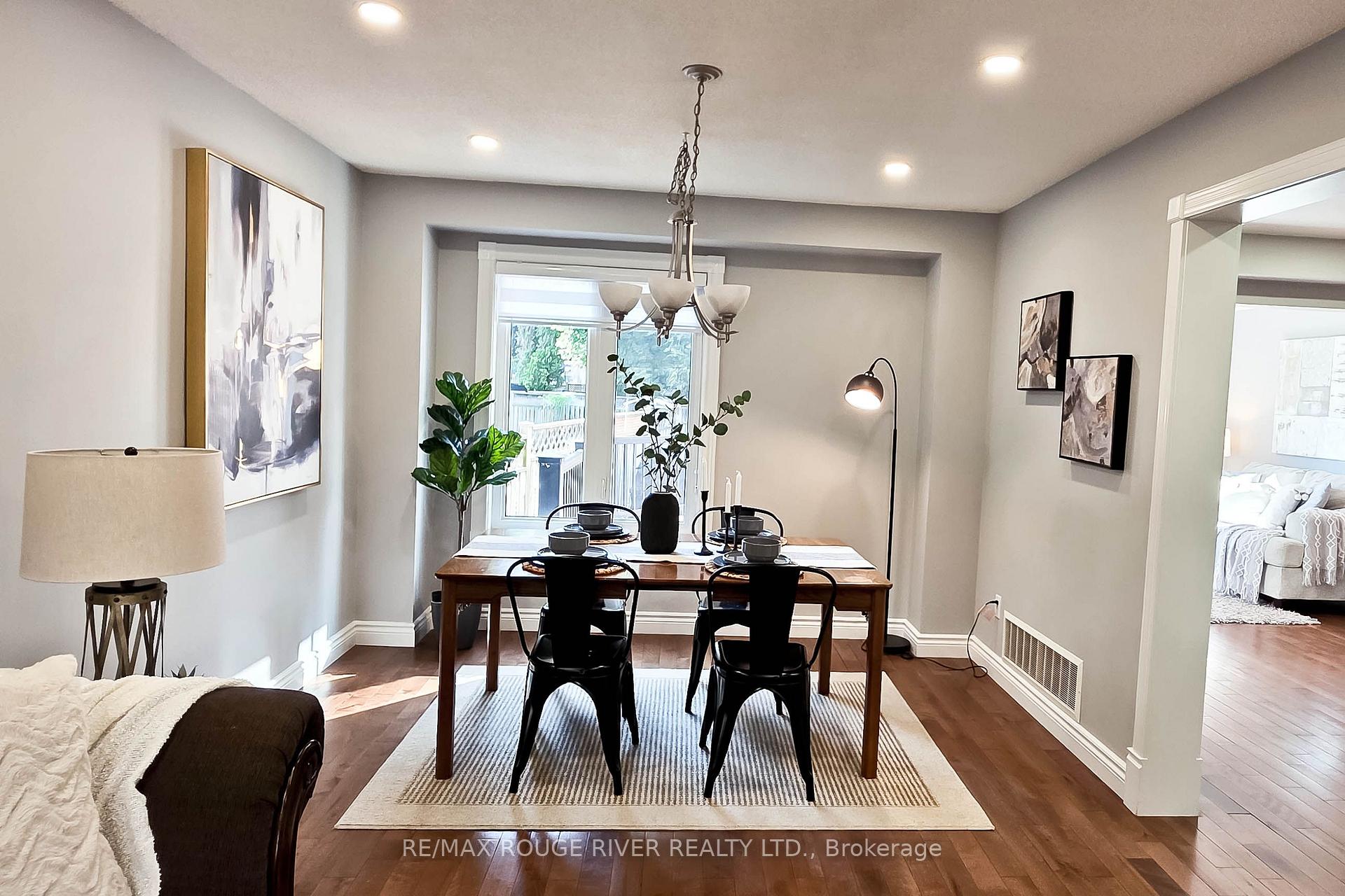 Photo 6 of 6 Knotty Pine Drive, Whitby, Williamsburg — HOMEH