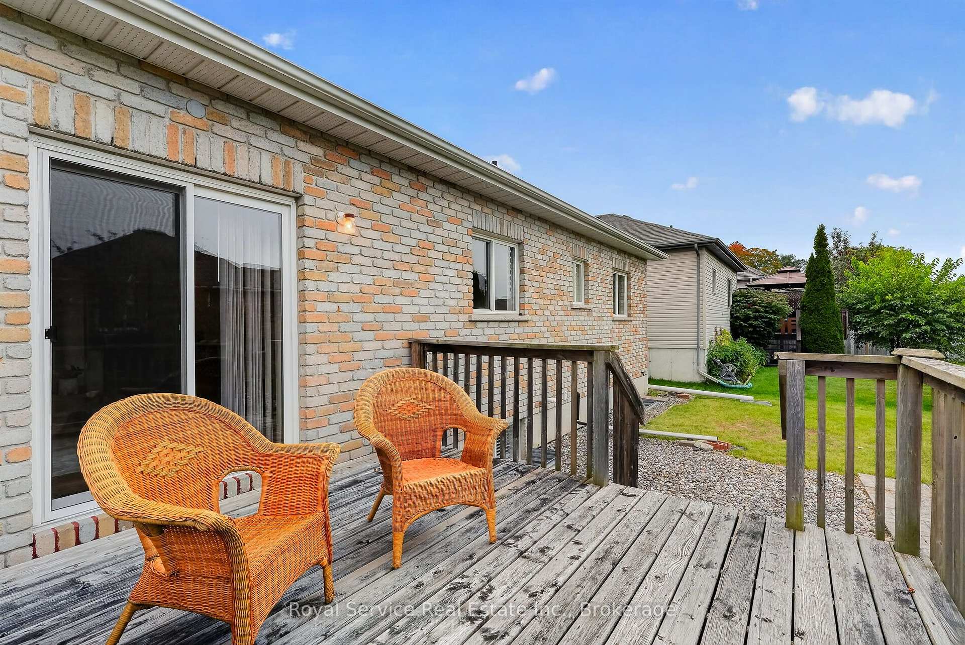 Photo 19 of 38 Finch Drive, Belleville, Belleville Ward — HOMEH