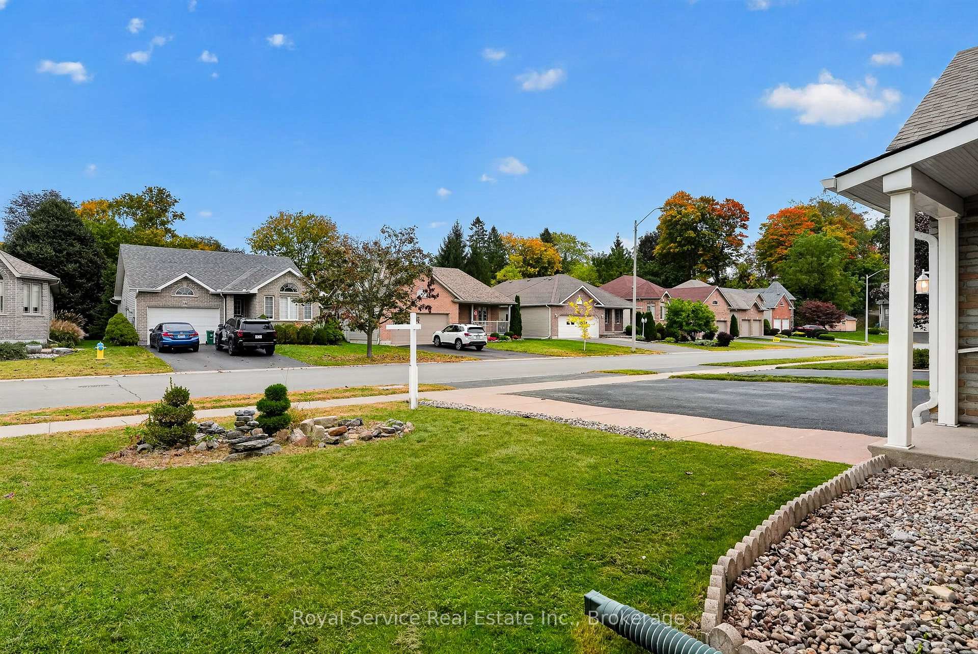 Photo 35 of 38 Finch Drive, Belleville, Belleville Ward — HOMEH