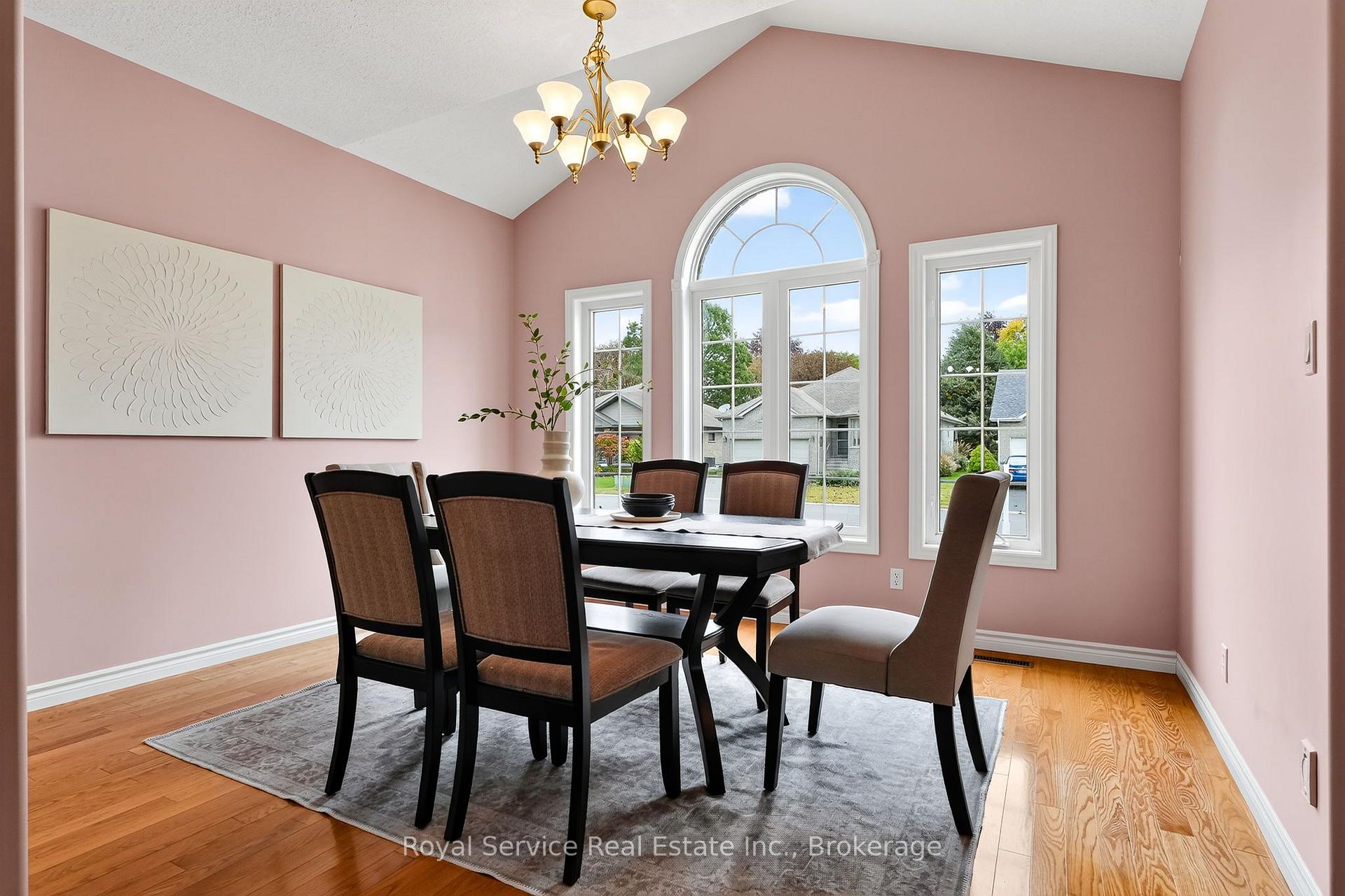 Photo 36 of 38 Finch Drive, Belleville, Belleville Ward — HOMEH