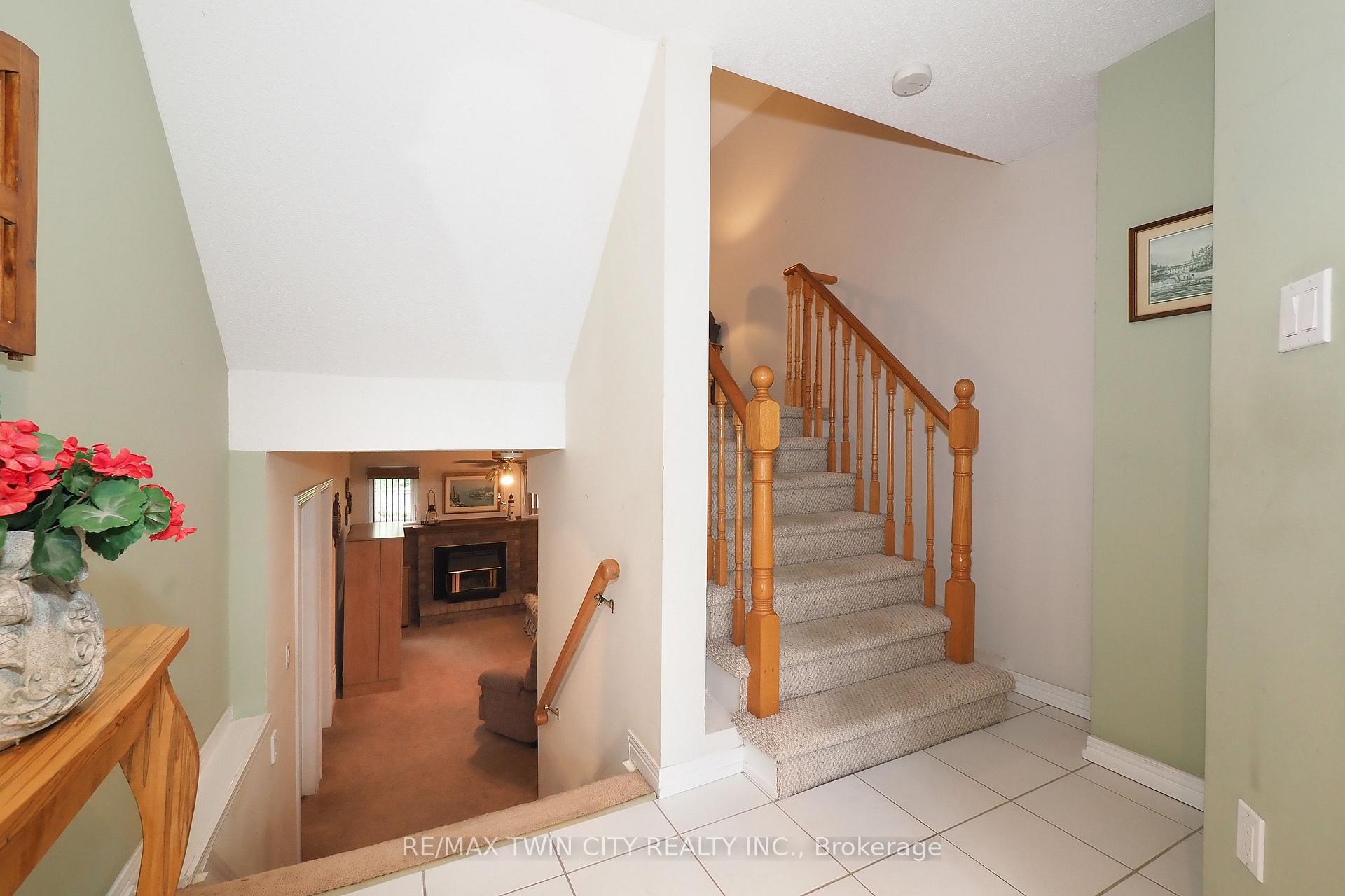 Photo 6 of Unit 34, 375 Holiday Inn Drive, Cambridge, Grow Community Centre — HOMEH