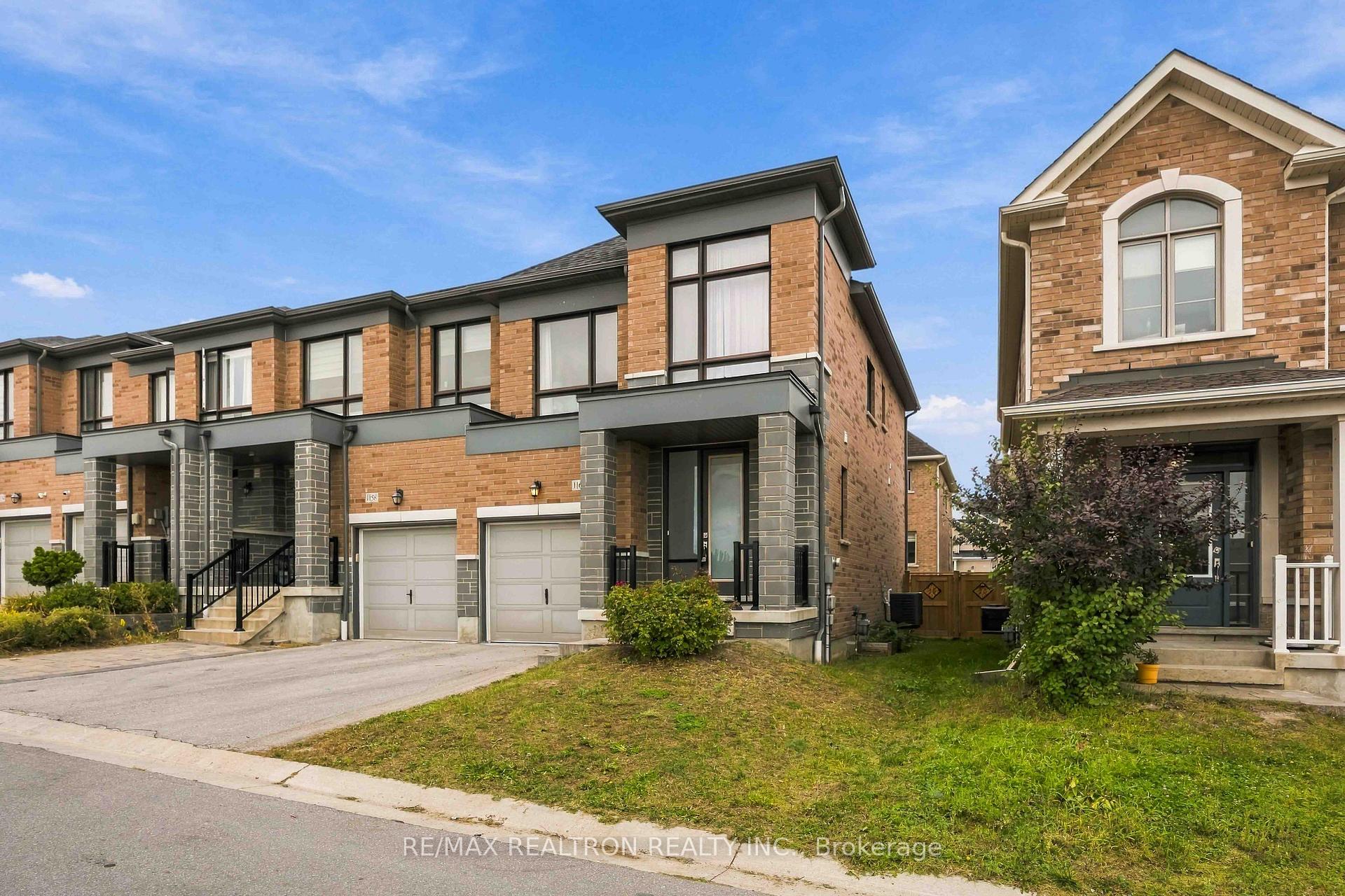 Photo 4 of 1160 Drawstring Lane, Pickering, Rural Pickering — HOMEH