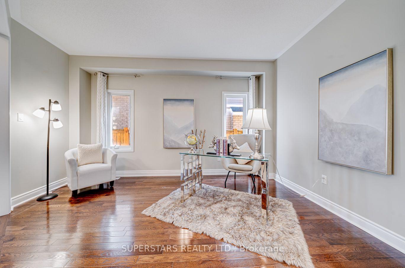 Photo 5 of 46 Majesty Boulevard, Barrie, Innis-Shore — HOMEH