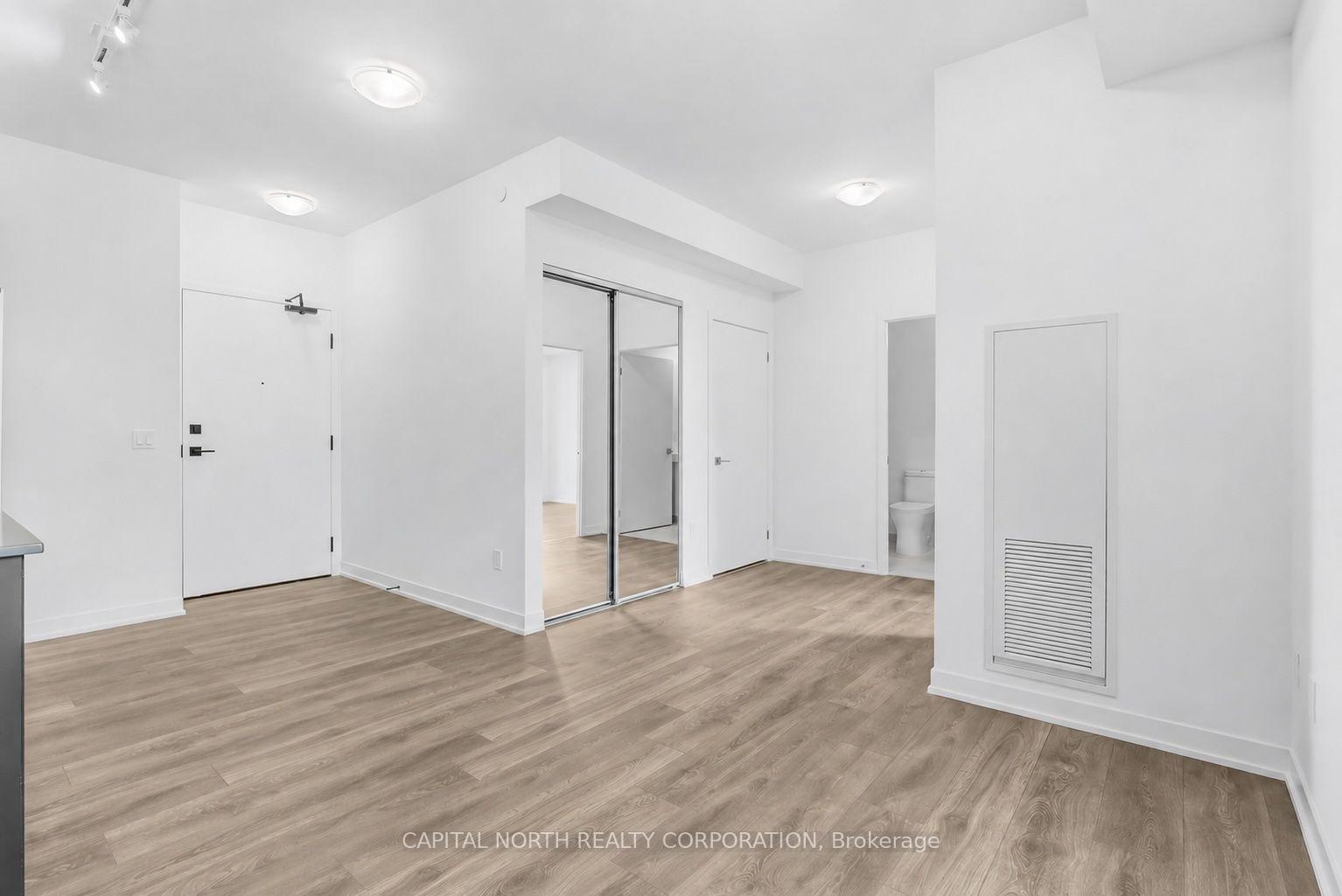 Photo 4 of Unit 1619, 10 Abeja Street, Vaughan, Concord — HOMEH