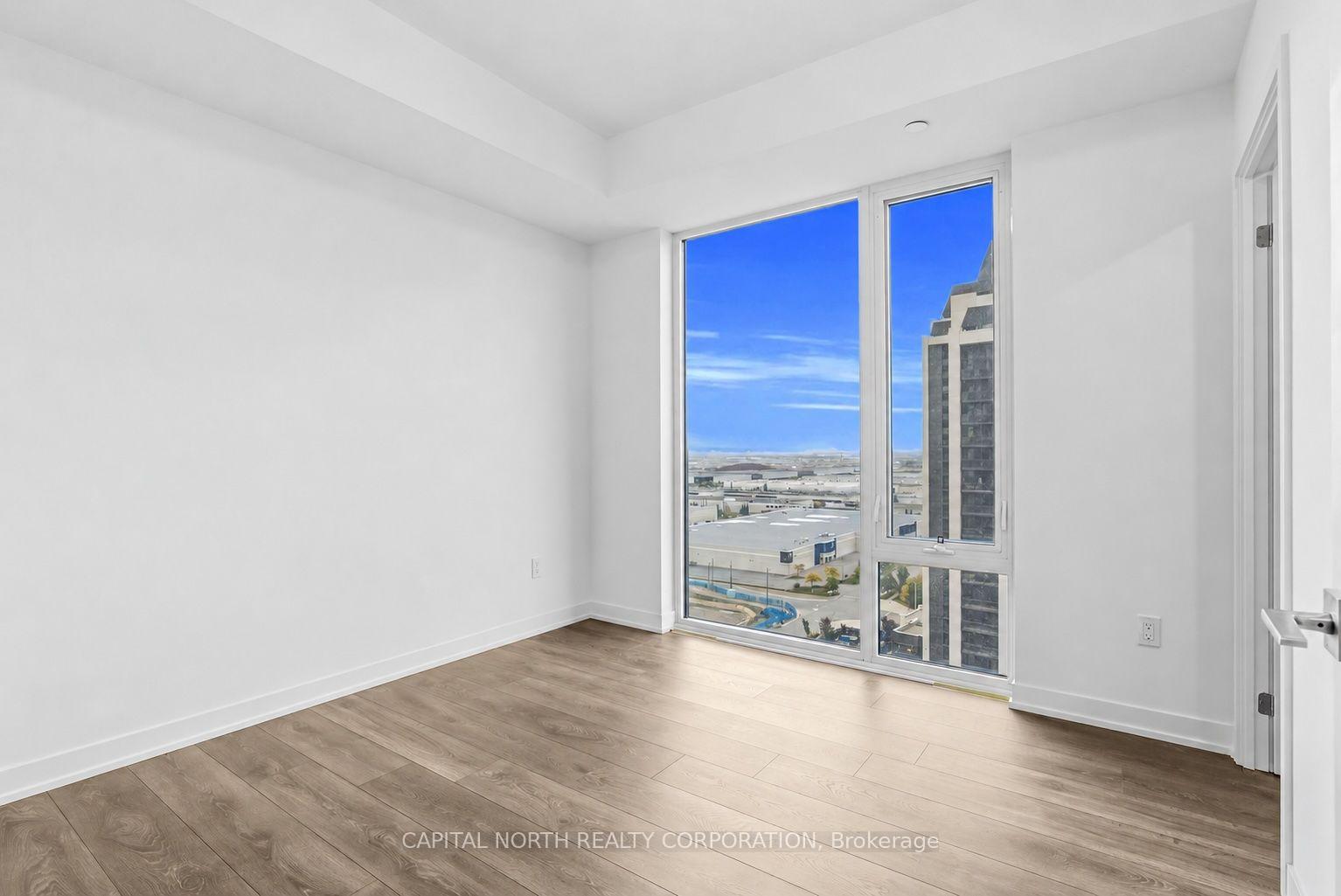 Photo 10 of Unit 1619, 10 Abeja Street, Vaughan, Concord — HOMEH