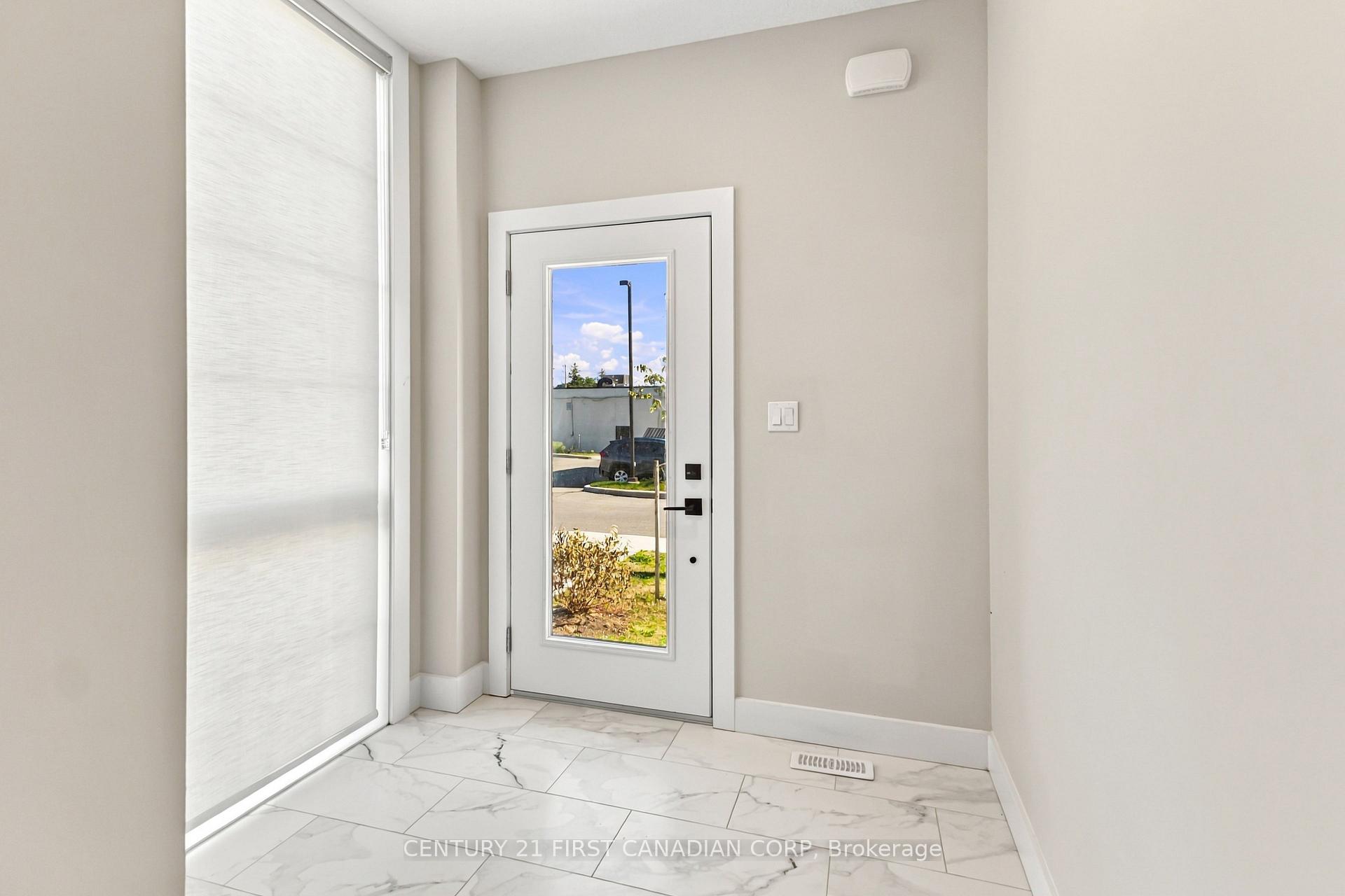 Photo 4 of Unit 1, 2500 Main Street, London, South V — HOMEH