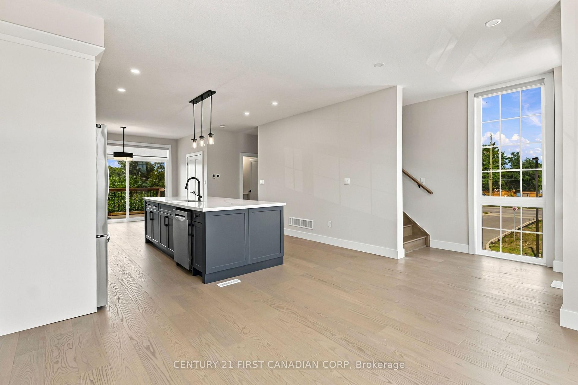 Photo 7 of Unit 1, 2500 Main Street, London, South V — HOMEH