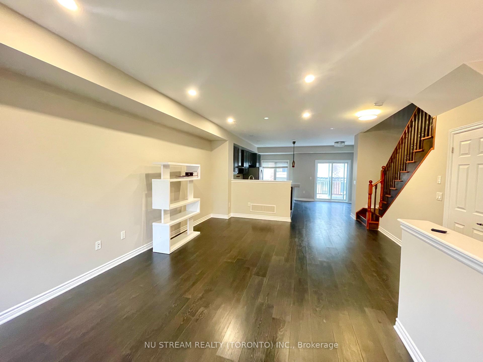 Photo 2 of 67 Antibes Drive, North York, Westminster-Branson — HOMEH