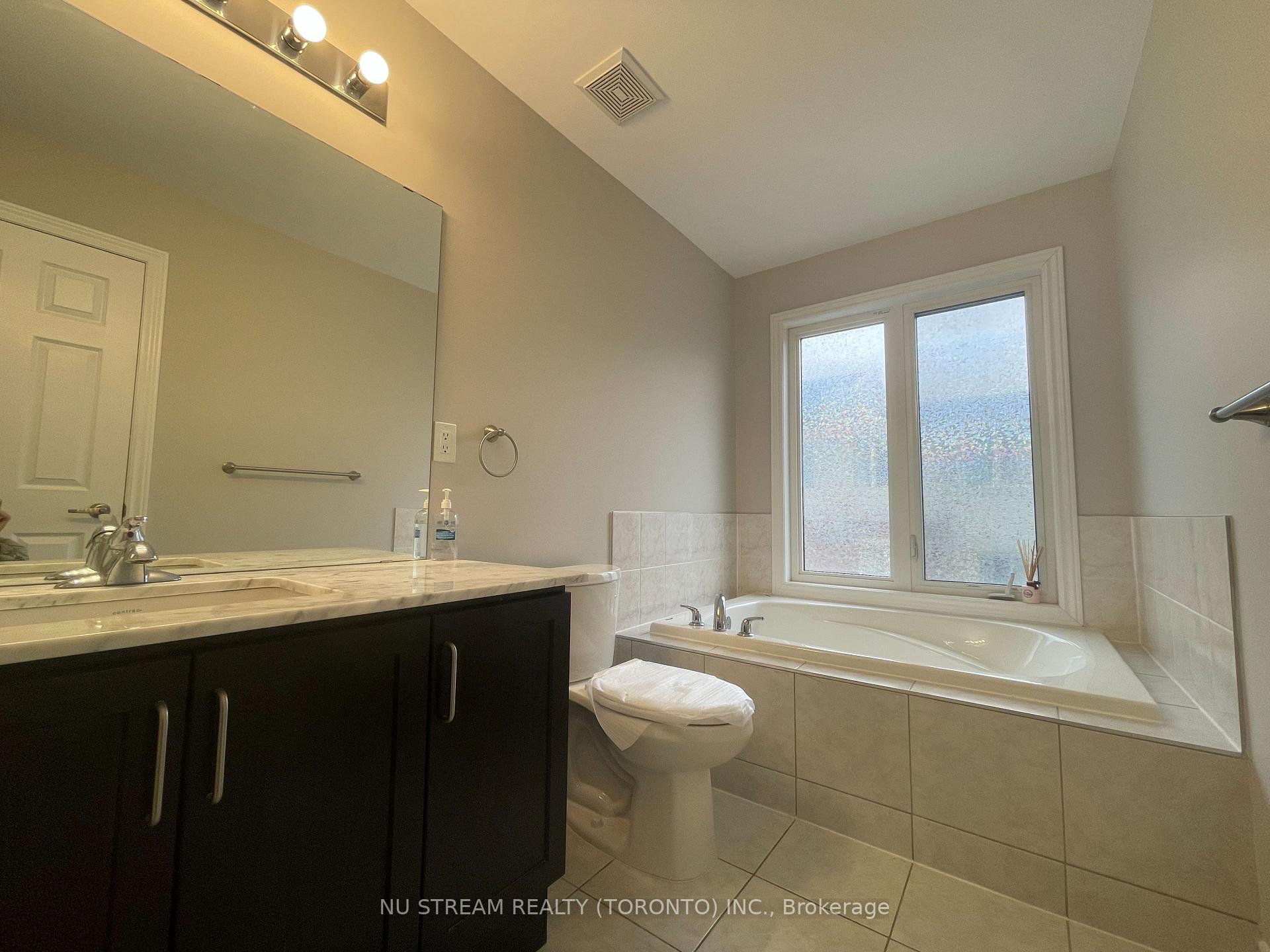 Photo 9 of 67 Antibes Drive, North York, Westminster-Branson — HOMEH