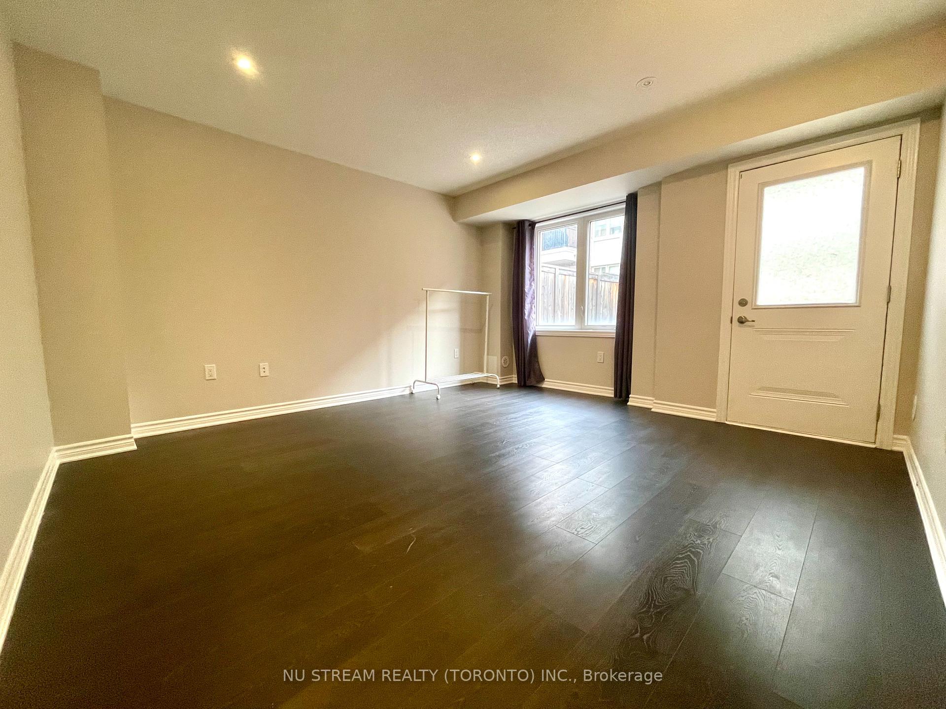Photo 16 of 67 Antibes Drive, North York, Westminster-Branson — HOMEH