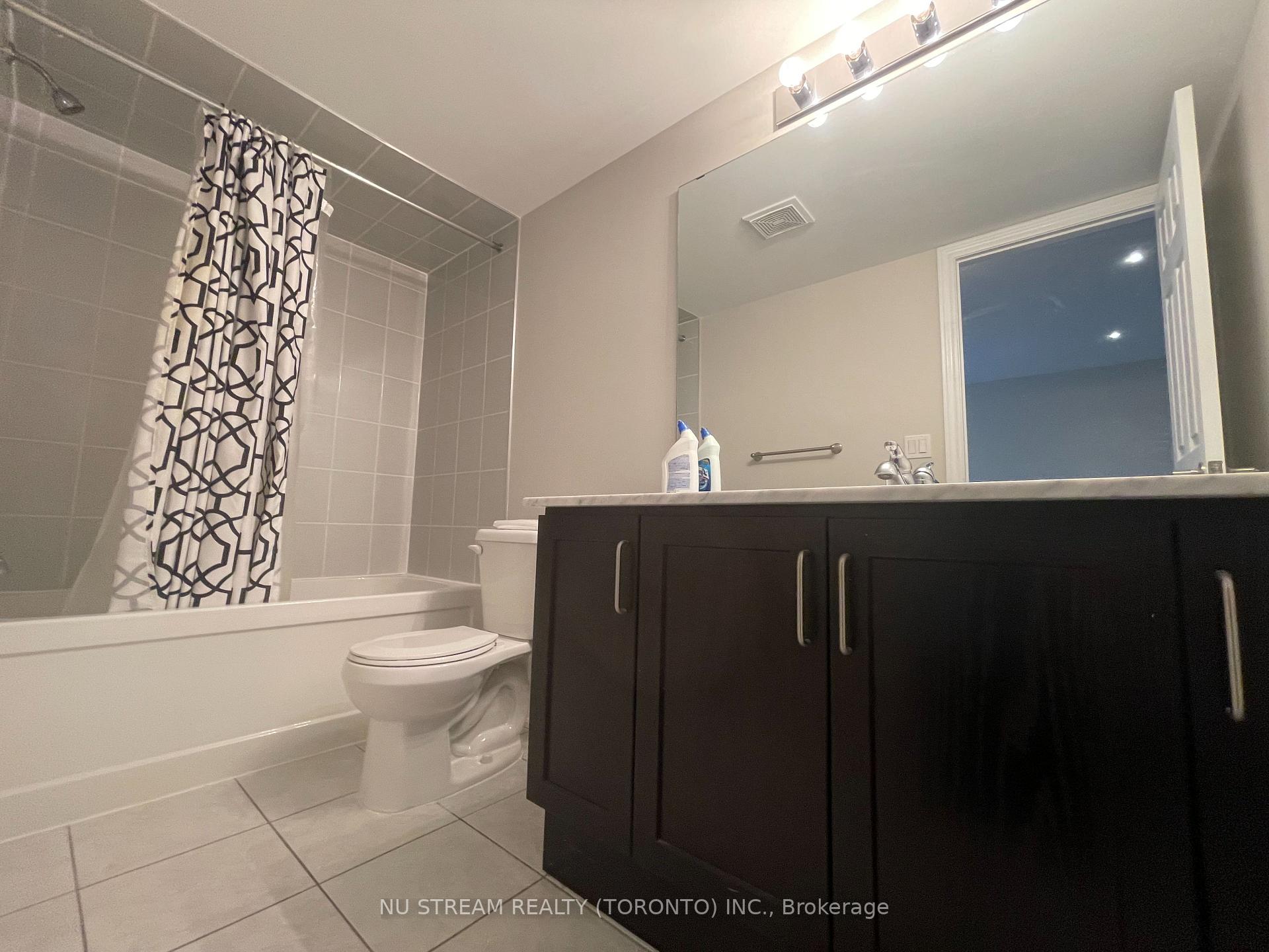 Photo 17 of 67 Antibes Drive, North York, Westminster-Branson — HOMEH