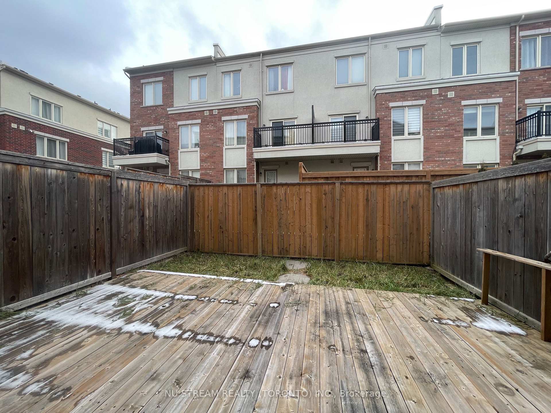 Photo 19 of 67 Antibes Drive, North York, Westminster-Branson — HOMEH