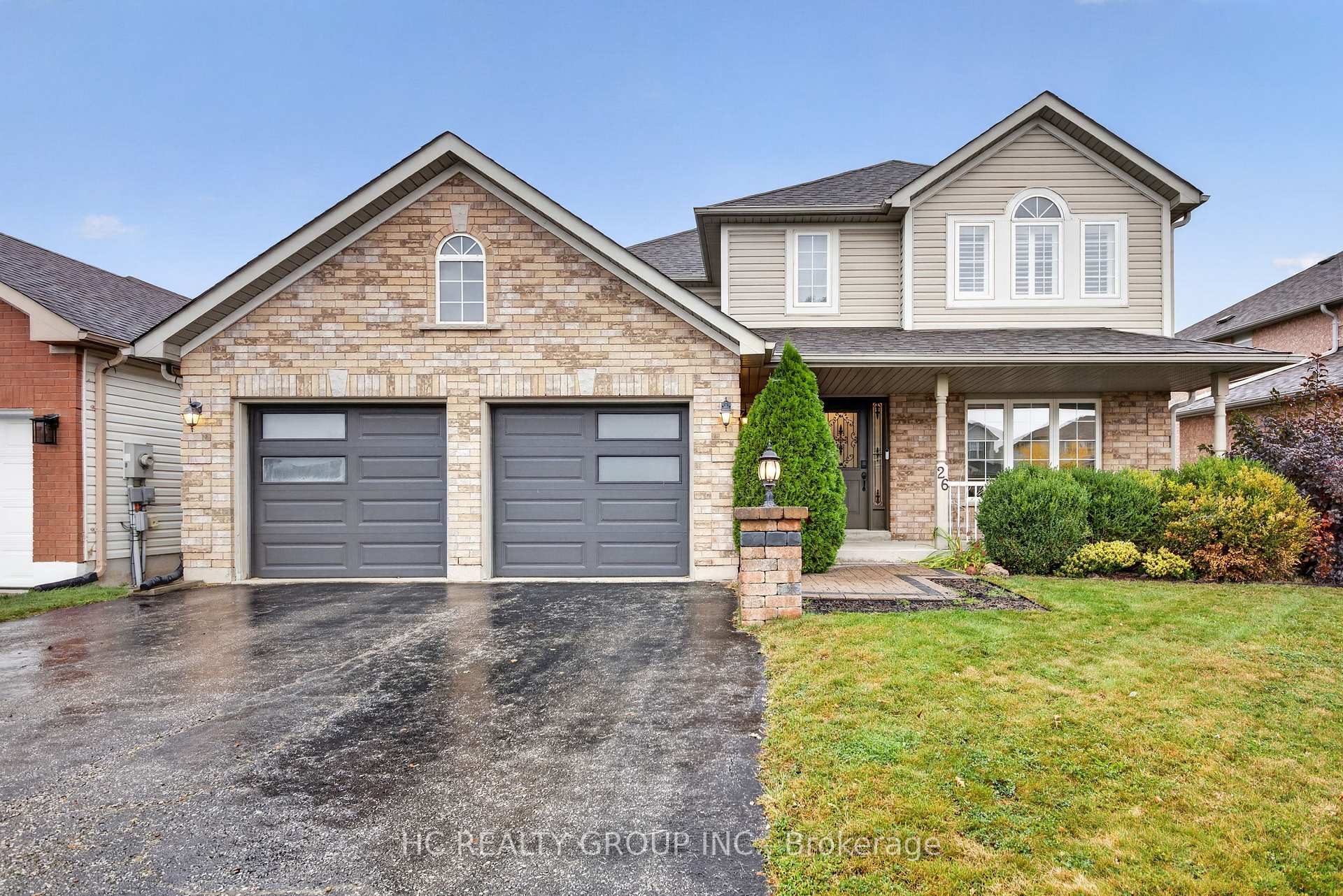 Photo 2 of 26 Country Lane, Barrie, Painswick South — HOMEH