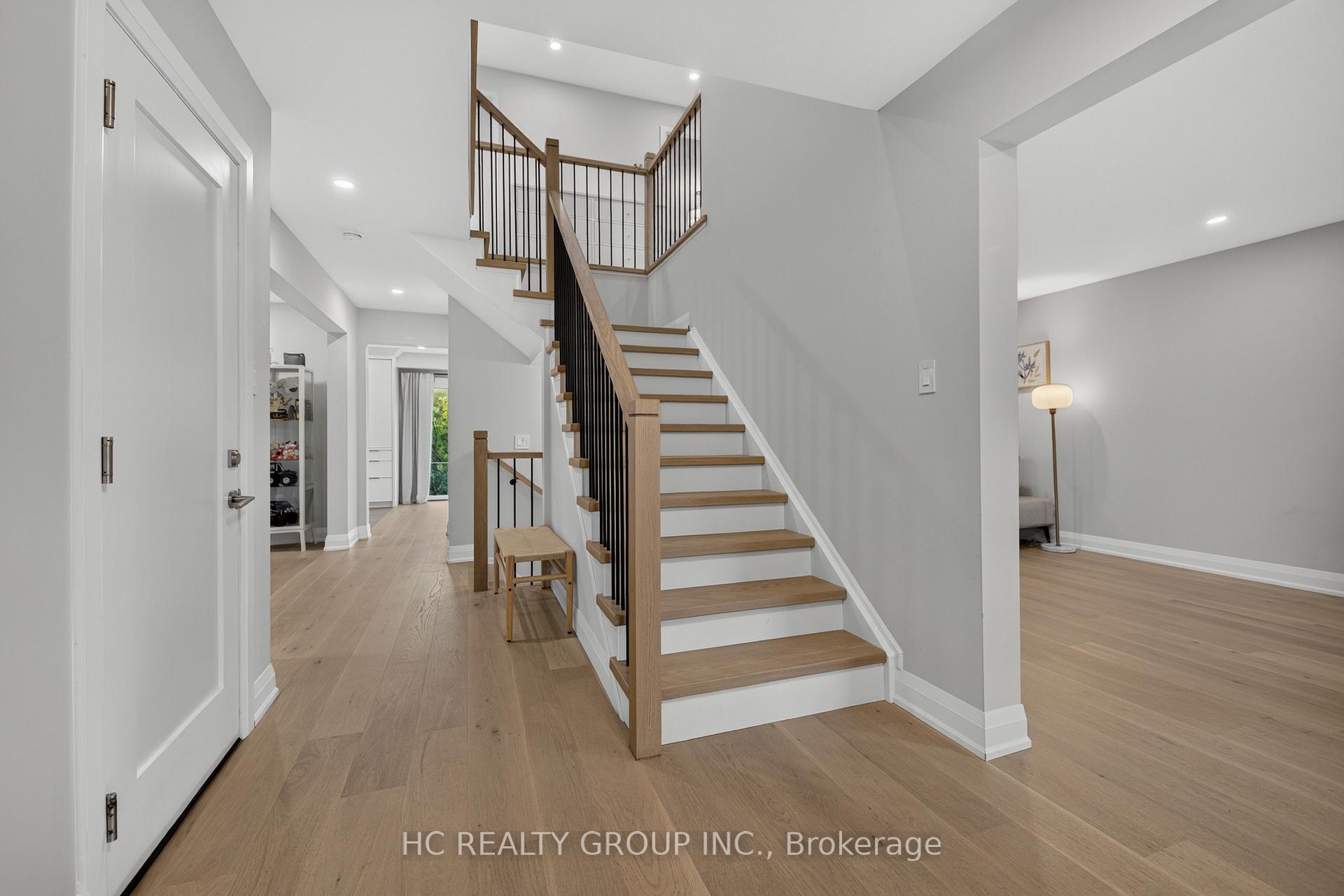 Photo 4 of 26 Country Lane, Barrie, Painswick South — HOMEH