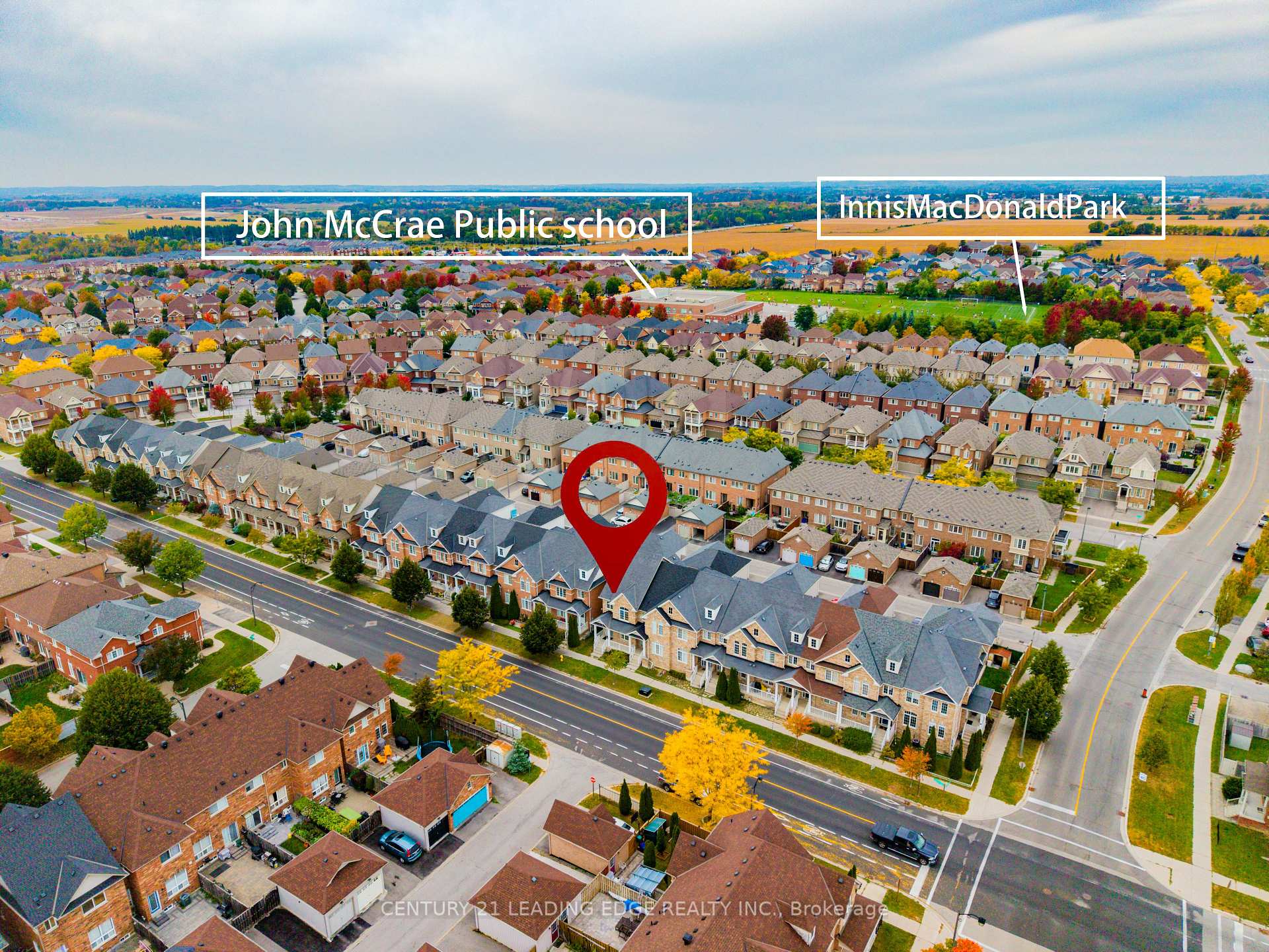 Photo 4 of 818 Castlemore Avenue, Markham, Wismer — HOMEH
