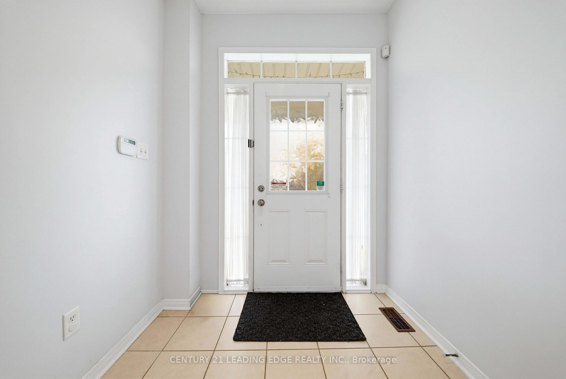 Photo 9 of 818 Castlemore Avenue, Markham, Wismer — HOMEH