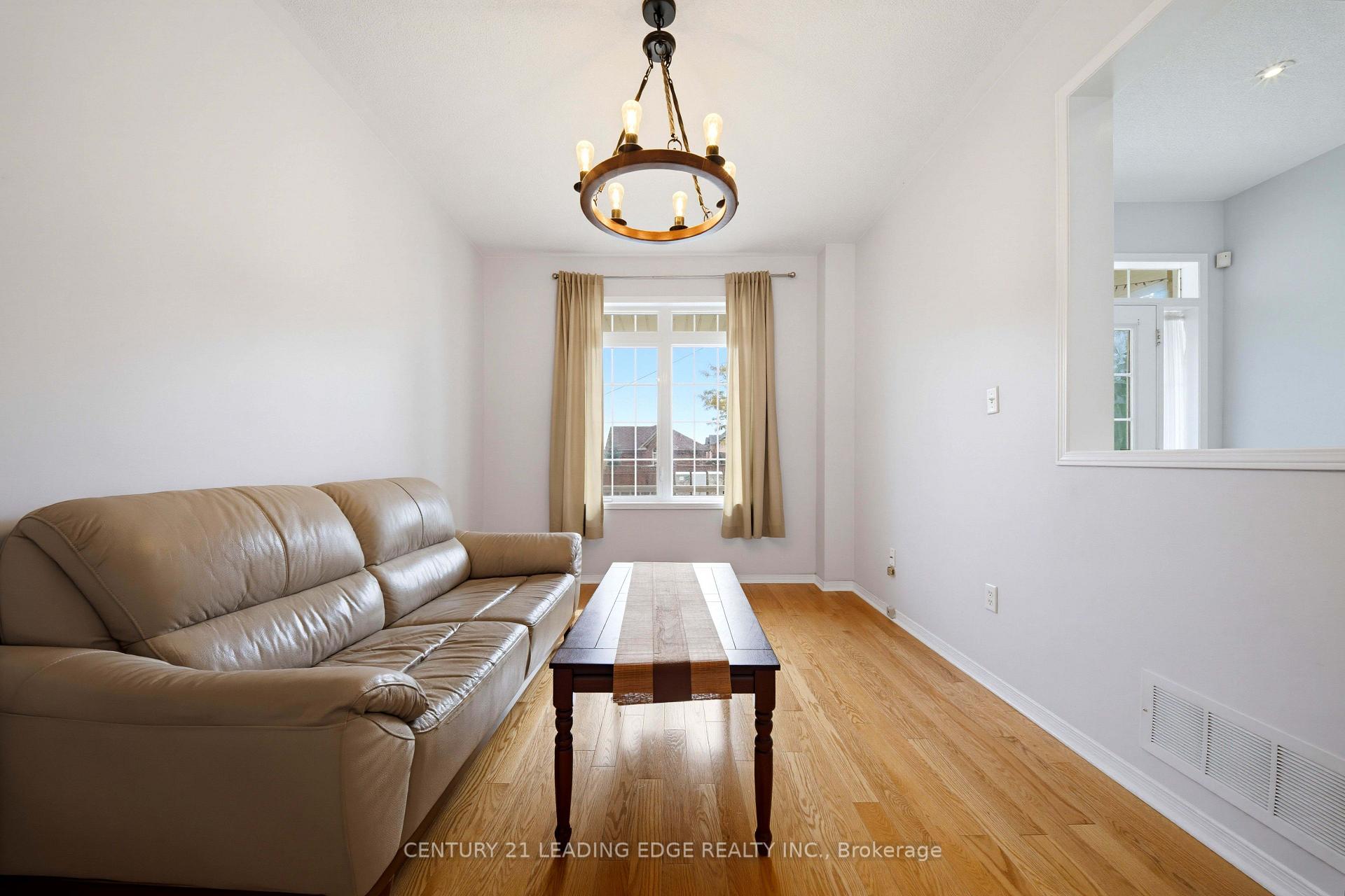 Photo 14 of 818 Castlemore Avenue, Markham, Wismer — HOMEH