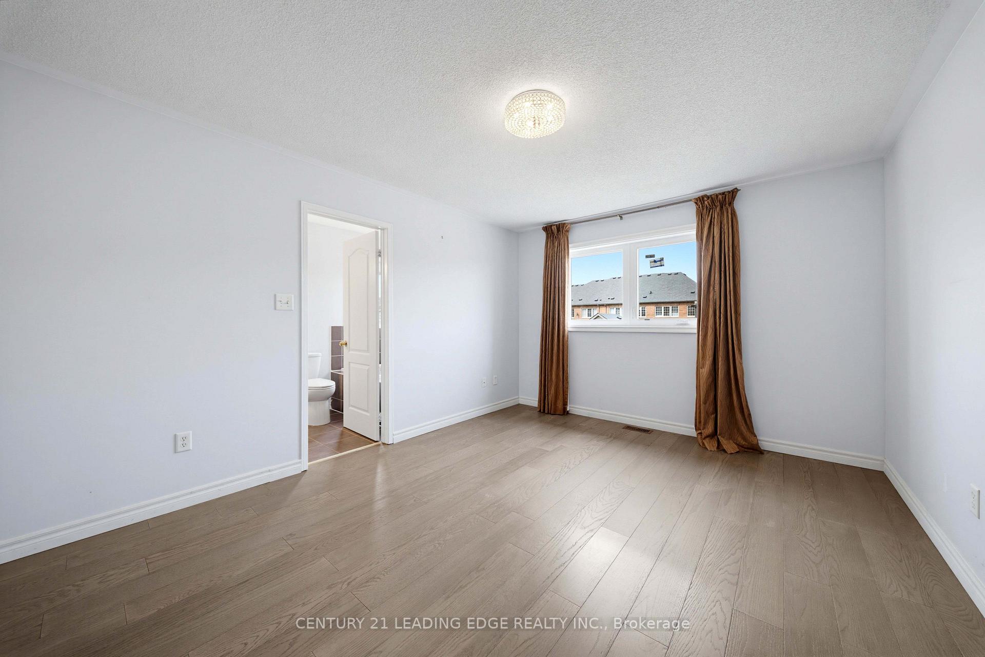 Photo 30 of 818 Castlemore Avenue, Markham, Wismer — HOMEH