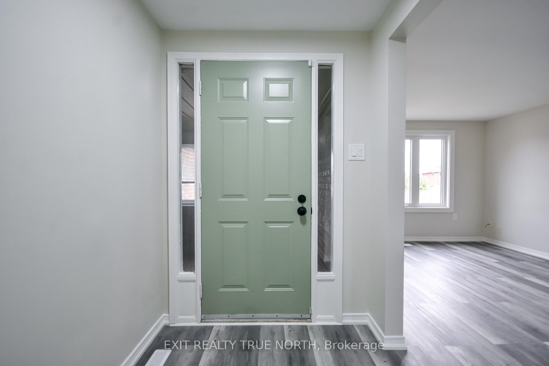 Photo 3 of 426 Sunnidale Road, Barrie, Northwest — HOMEH