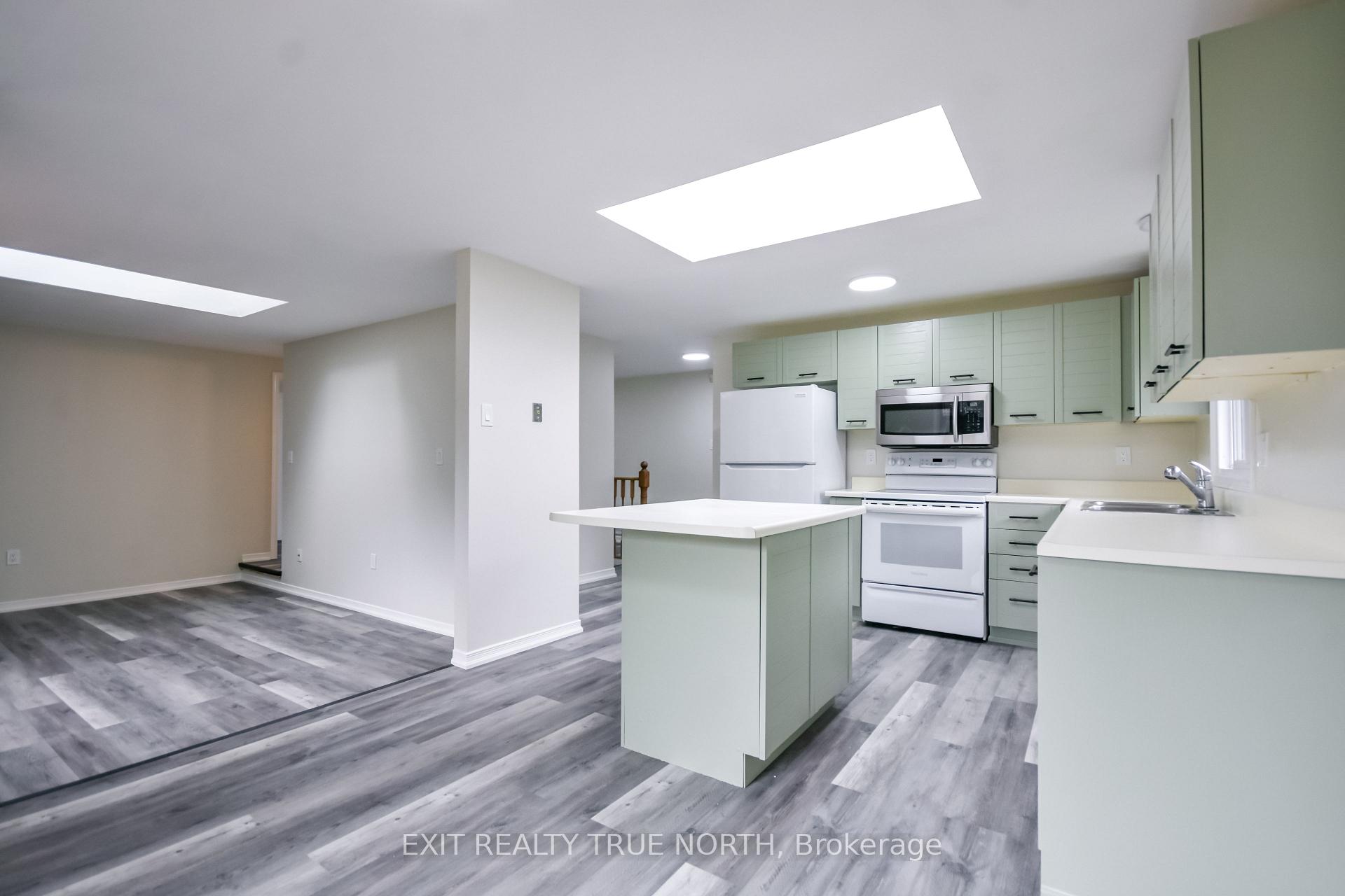 Photo 10 of 426 Sunnidale Road, Barrie, Northwest — HOMEH
