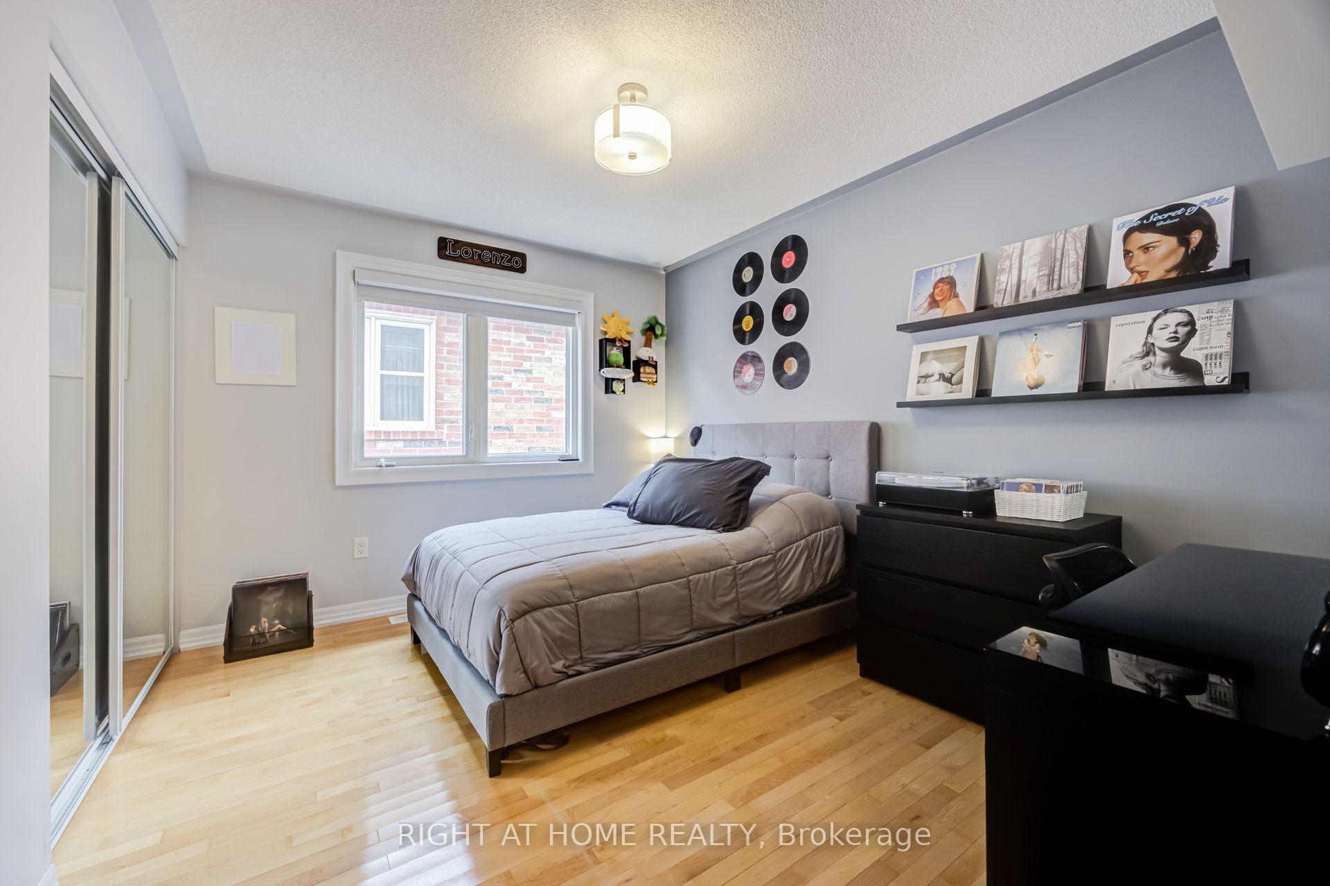 Photo 28 of 192 Robirwin Street, Whitchurch-Stouffville, Stouffville — HOMEH