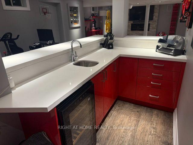 Photo 39 of 192 Robirwin Street, Whitchurch-Stouffville, Stouffville — HOMEH