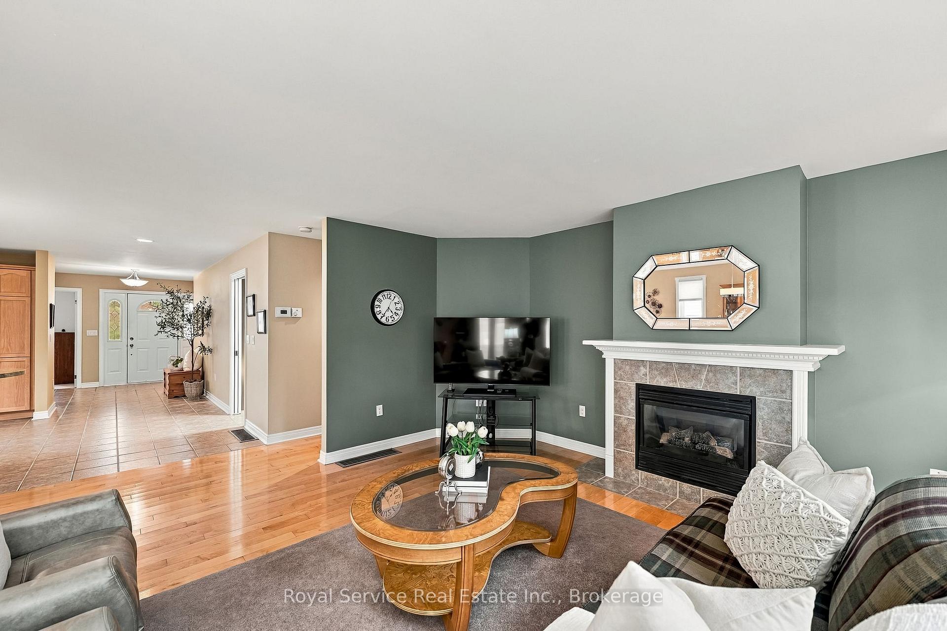 Photo 15 of 122 Mills Road, Brighton — HOMEH