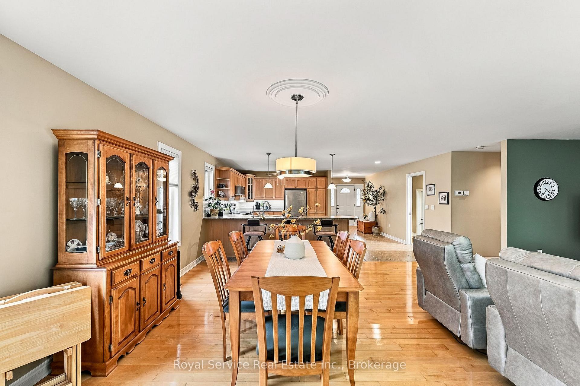 Photo 19 of 122 Mills Road, Brighton — HOMEH