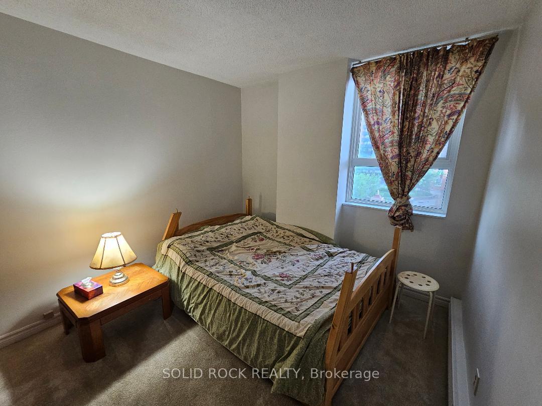 Photo 17 of Unit 304, 2000 Jasmine Crescent, Ottawa, Beacon Hill South — HOMEH