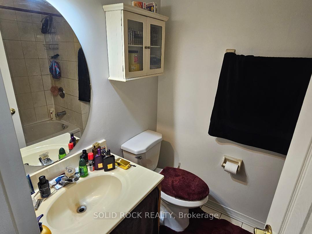 Photo 21 of Unit 304, 2000 Jasmine Crescent, Ottawa, Beacon Hill South — HOMEH