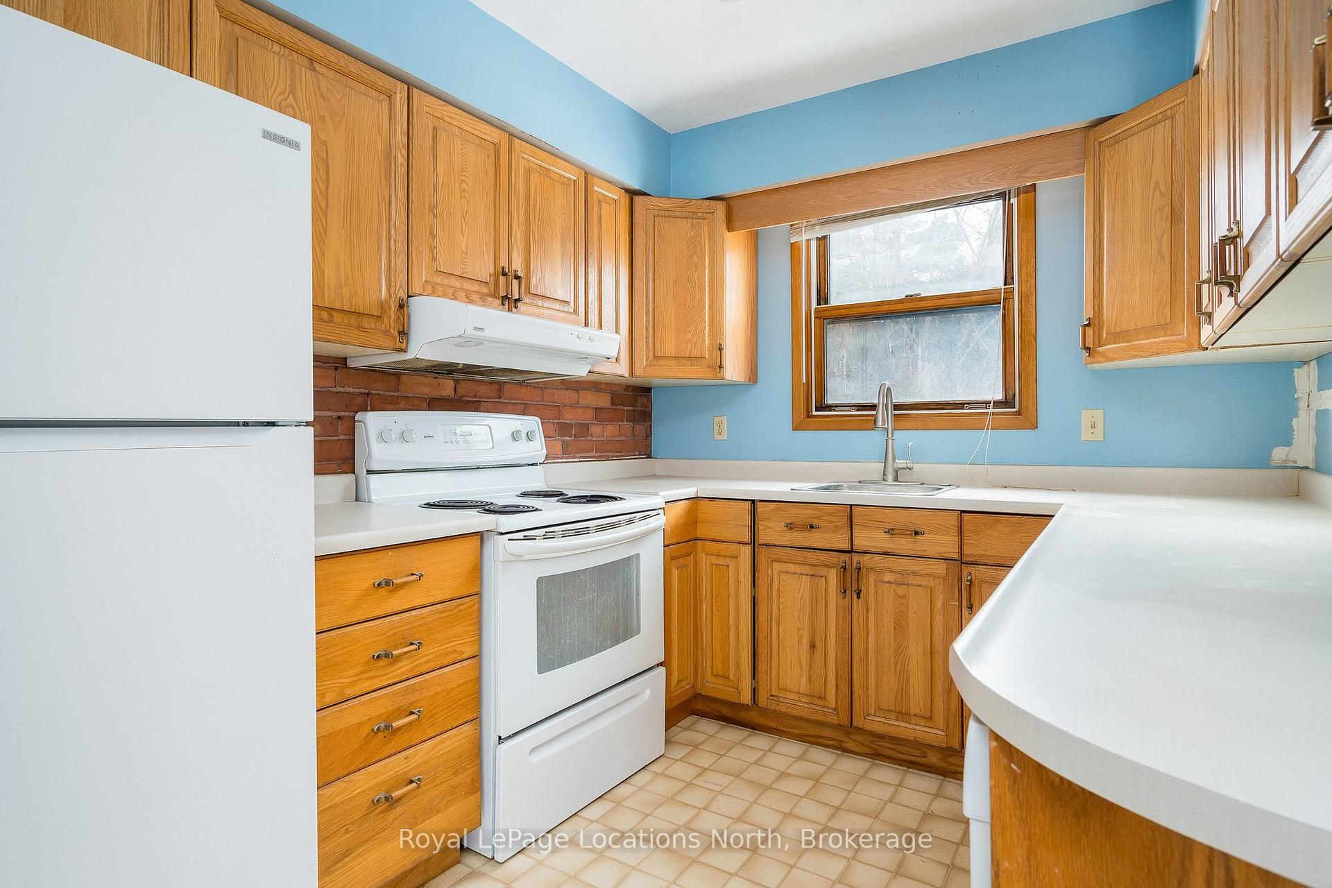 Photo 28 of 9038 County Rd 91, Clearview, Rural Clearview — HOMEH