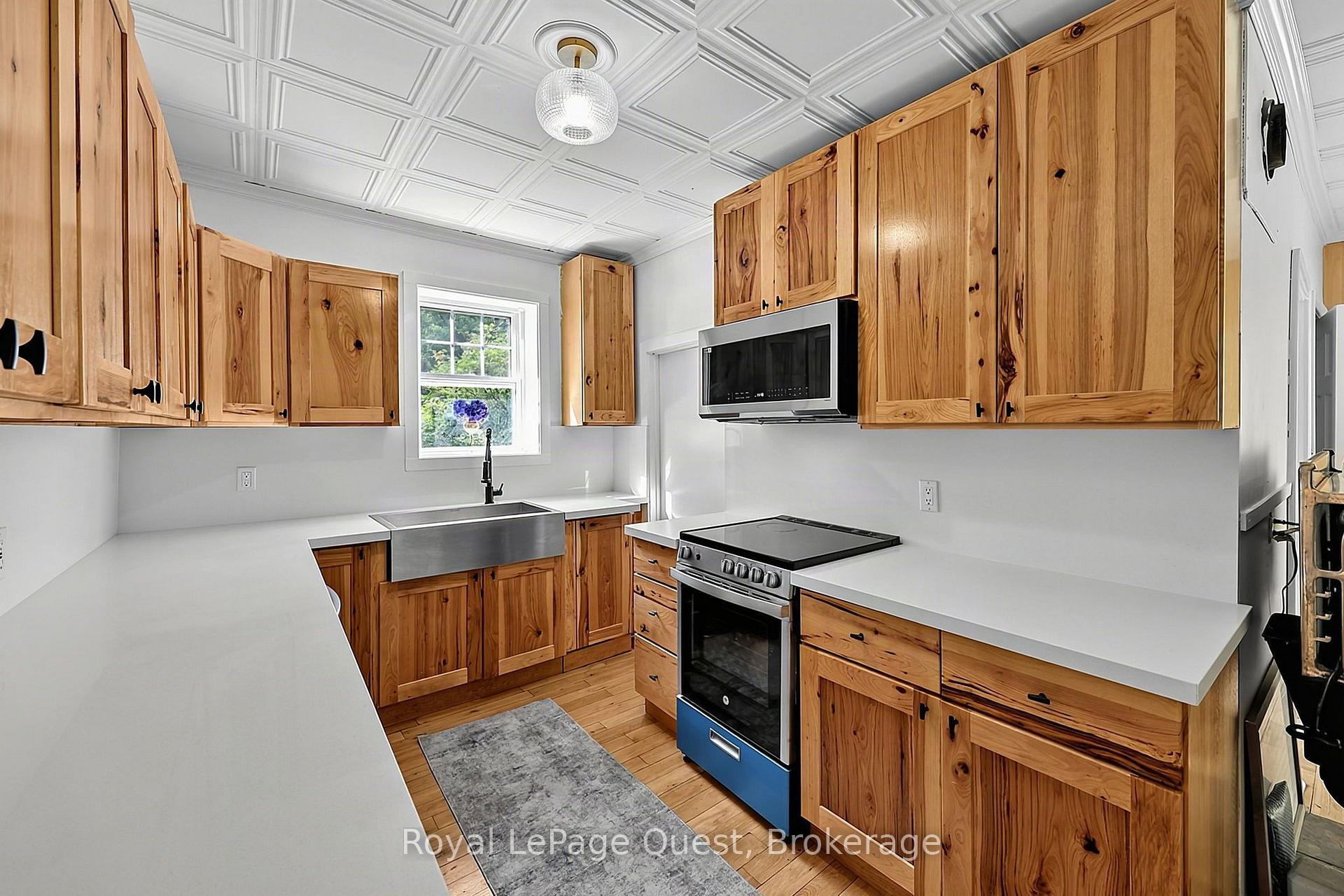 Photo 10 of 1289 Graham Road, Gravenhurst, Morrison — HOMEH