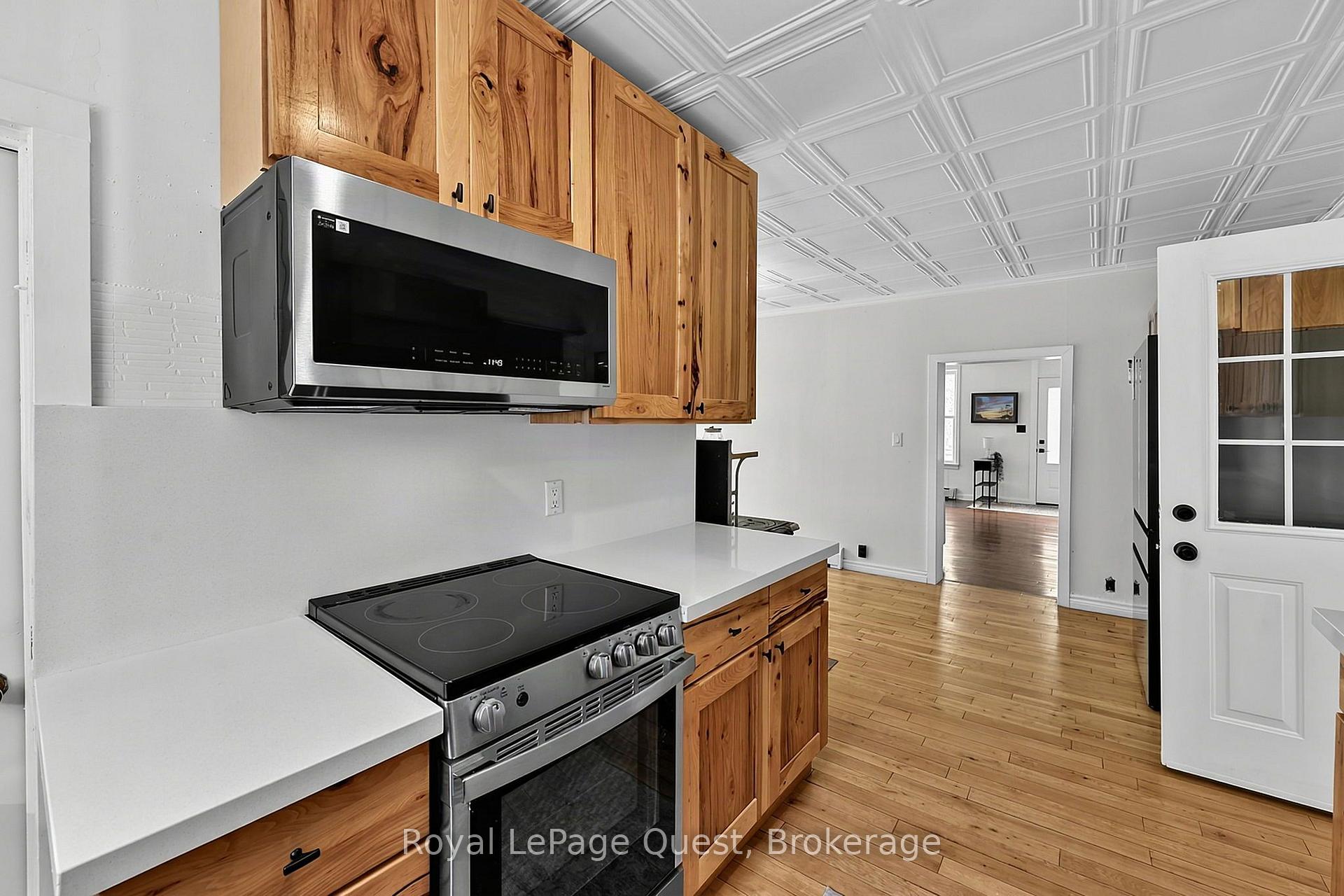 Photo 13 of 1289 Graham Road, Gravenhurst, Morrison — HOMEH