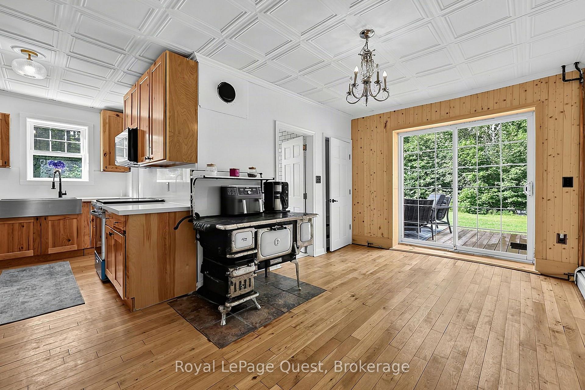 Photo 14 of 1289 Graham Road, Gravenhurst, Morrison — HOMEH