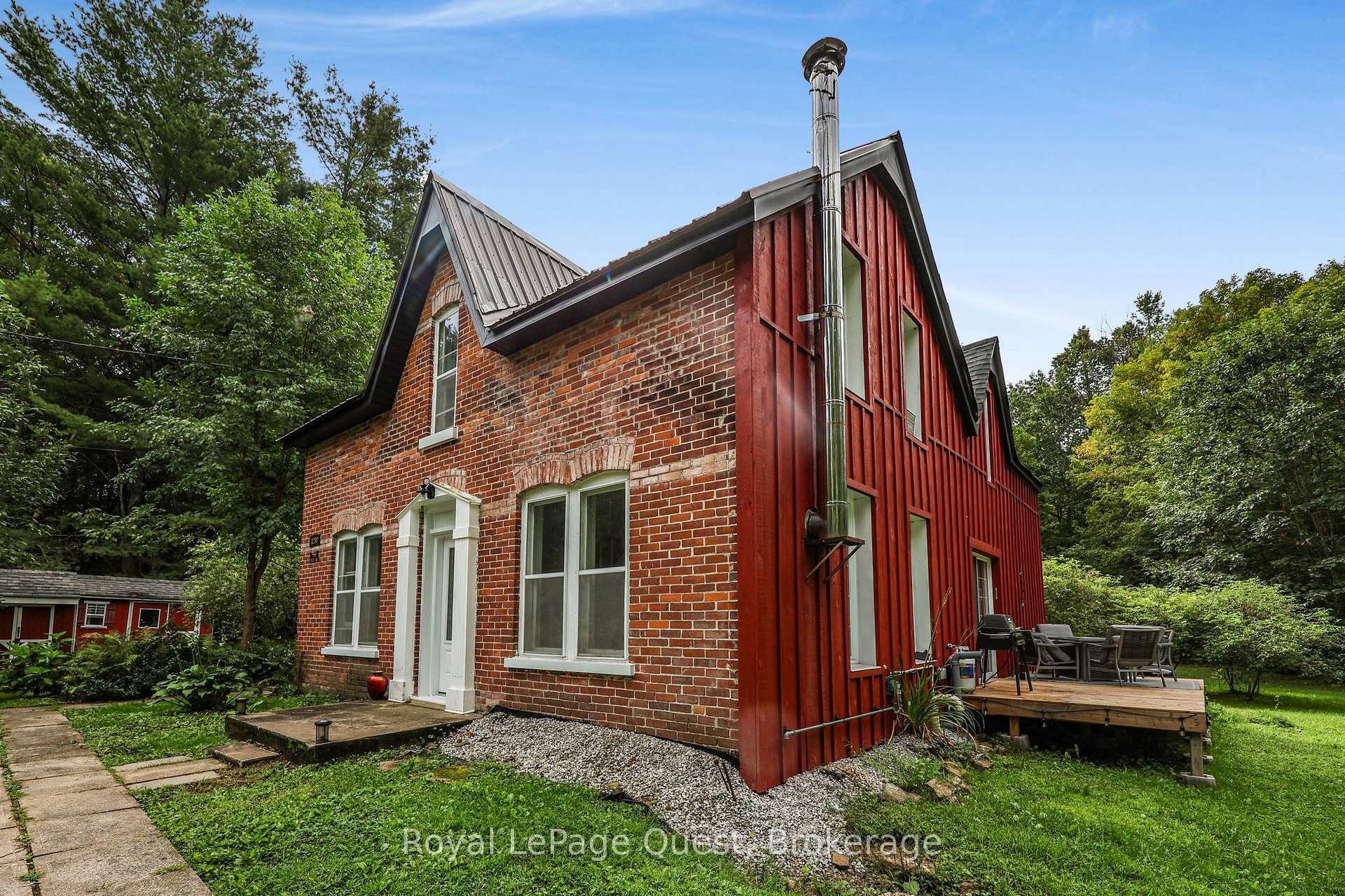 Photo 32 of 1289 Graham Road, Gravenhurst, Morrison — HOMEH