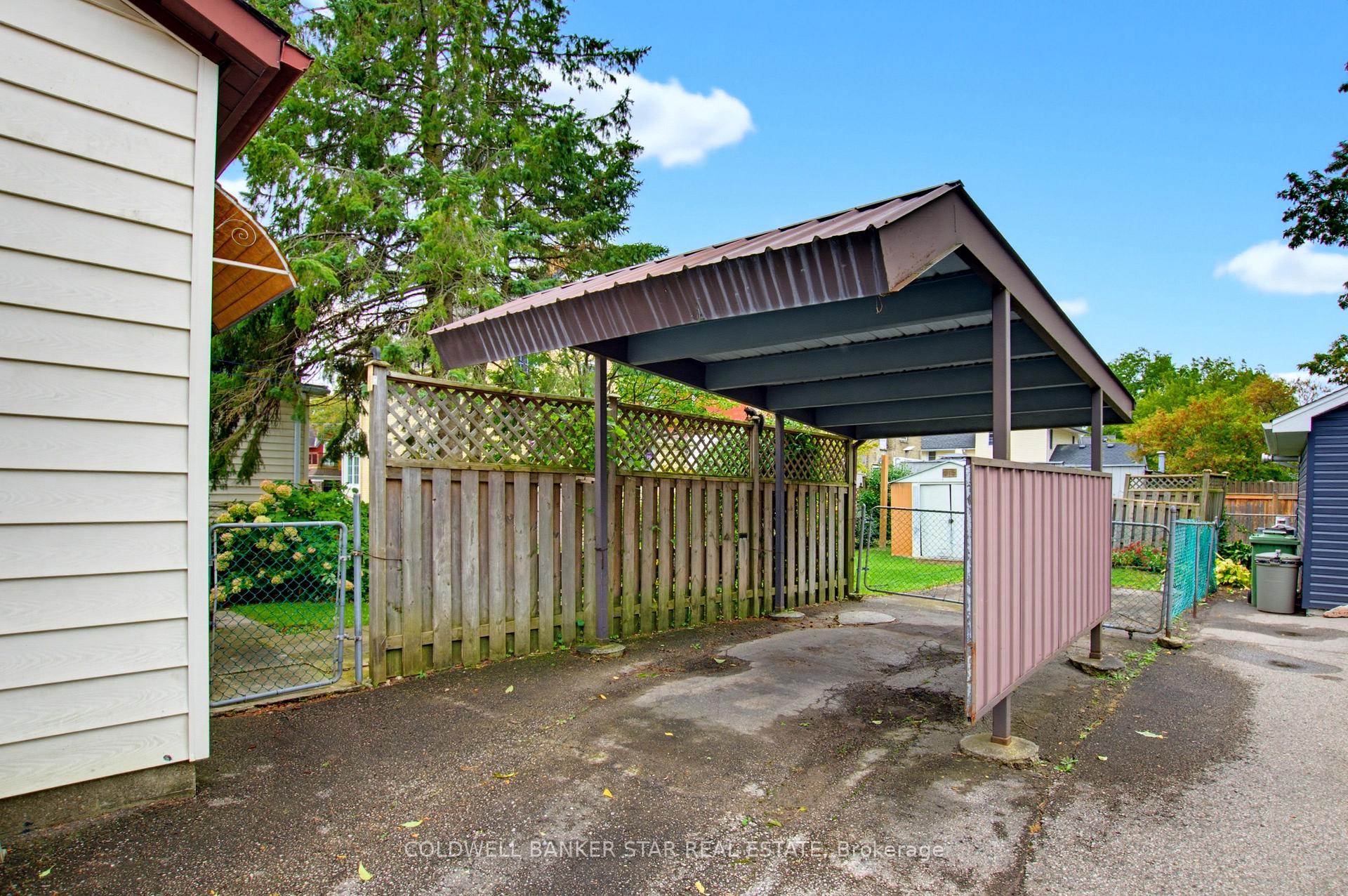 Photo 32 of 27 Fourth Avenue, St. Thomas — HOMEH