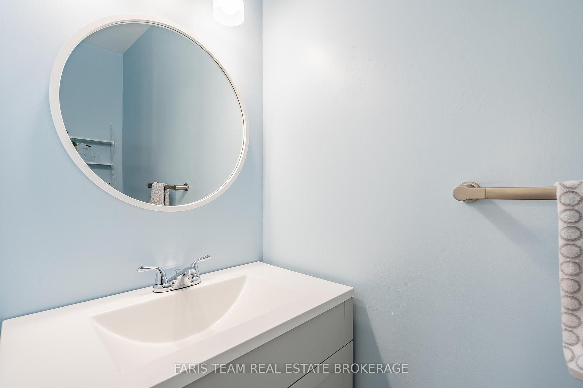 Photo 12 of 36 Red Oak Drive, Barrie, Holly — HOMEH