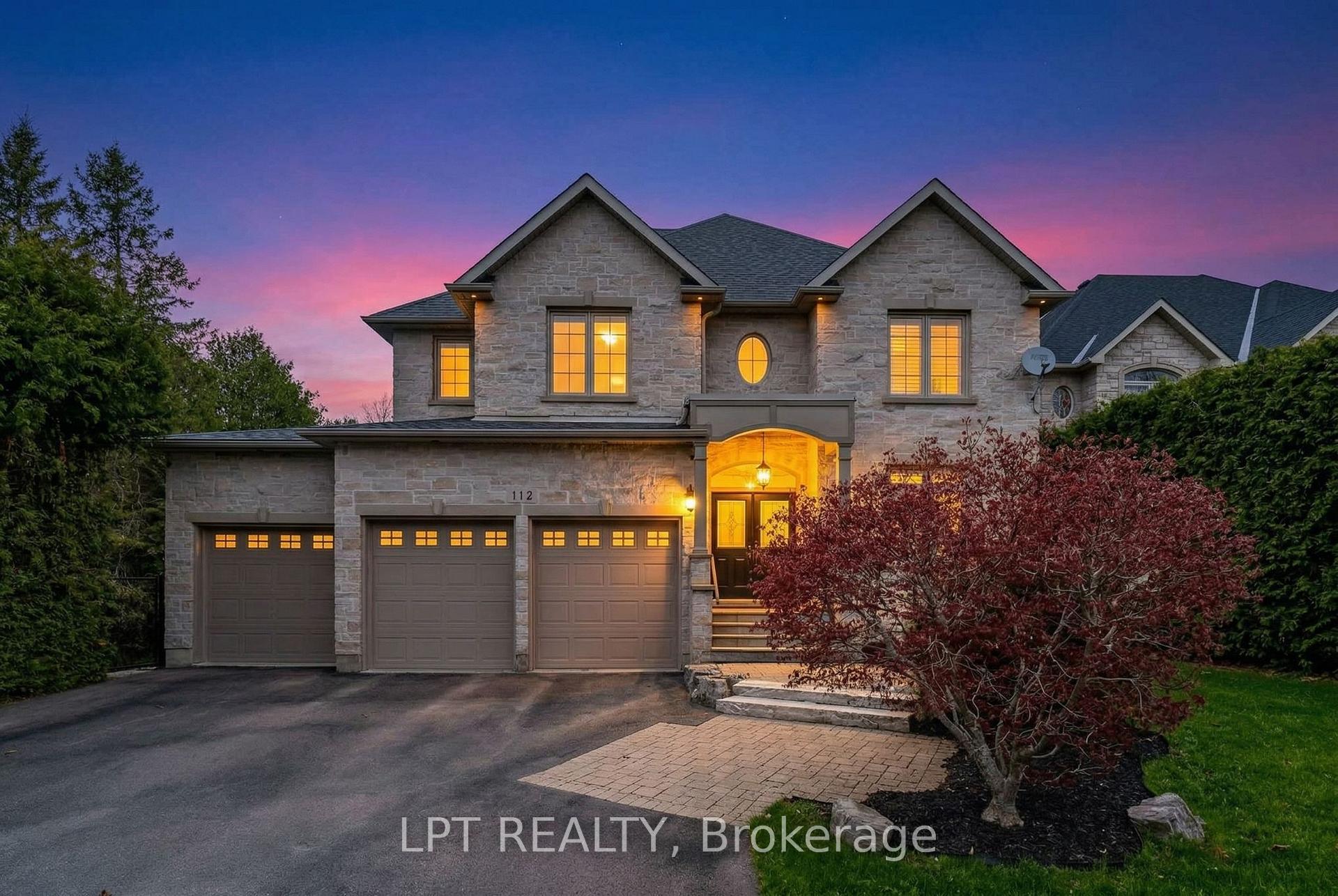 Photo 3 of 112 Tyler Street, Aurora, Aurora Village — HOMEH