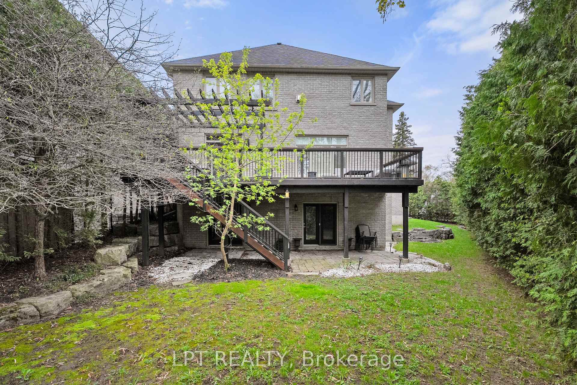 Photo 5 of 112 Tyler Street, Aurora, Aurora Village — HOMEH