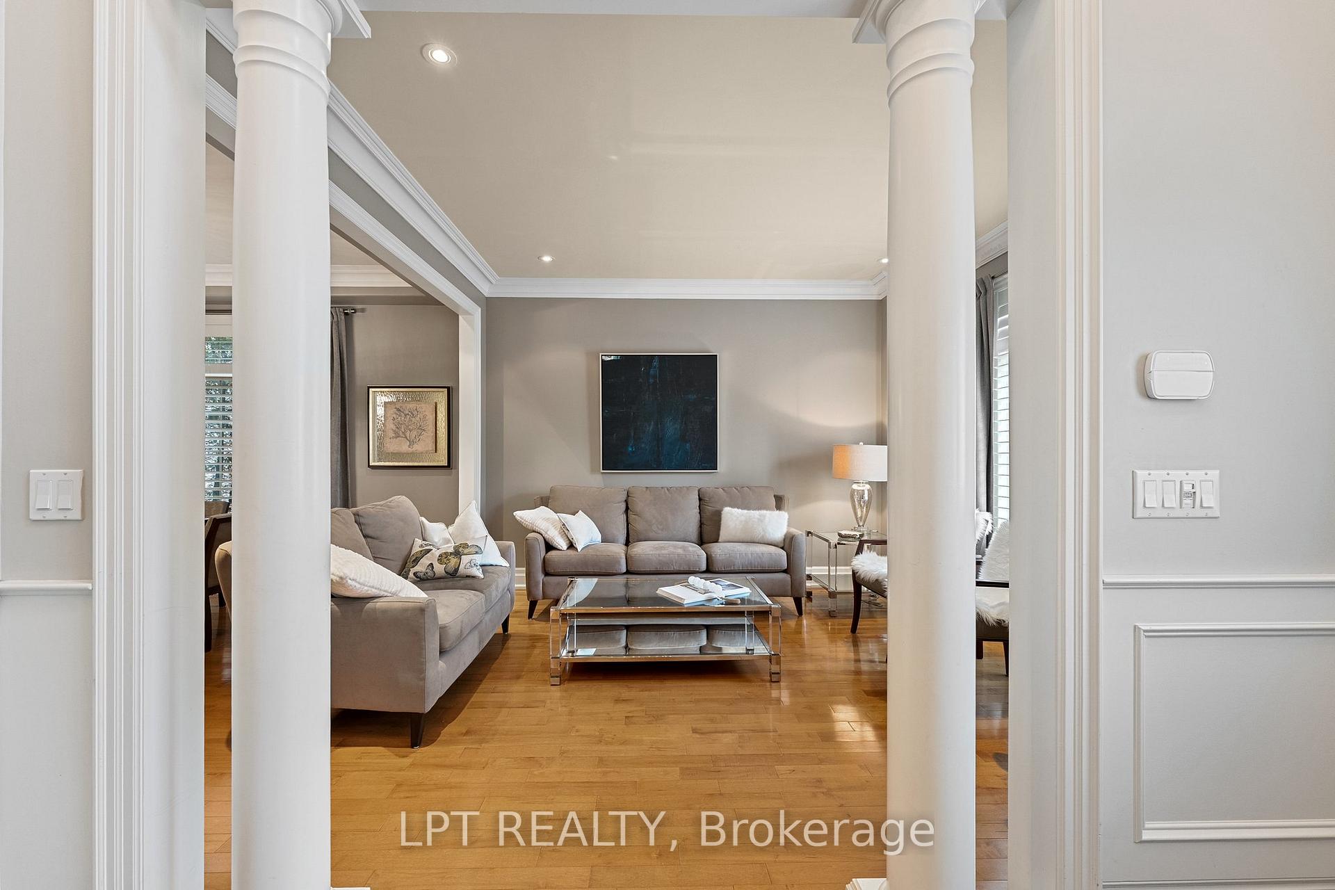 Photo 9 of 112 Tyler Street, Aurora, Aurora Village — HOMEH