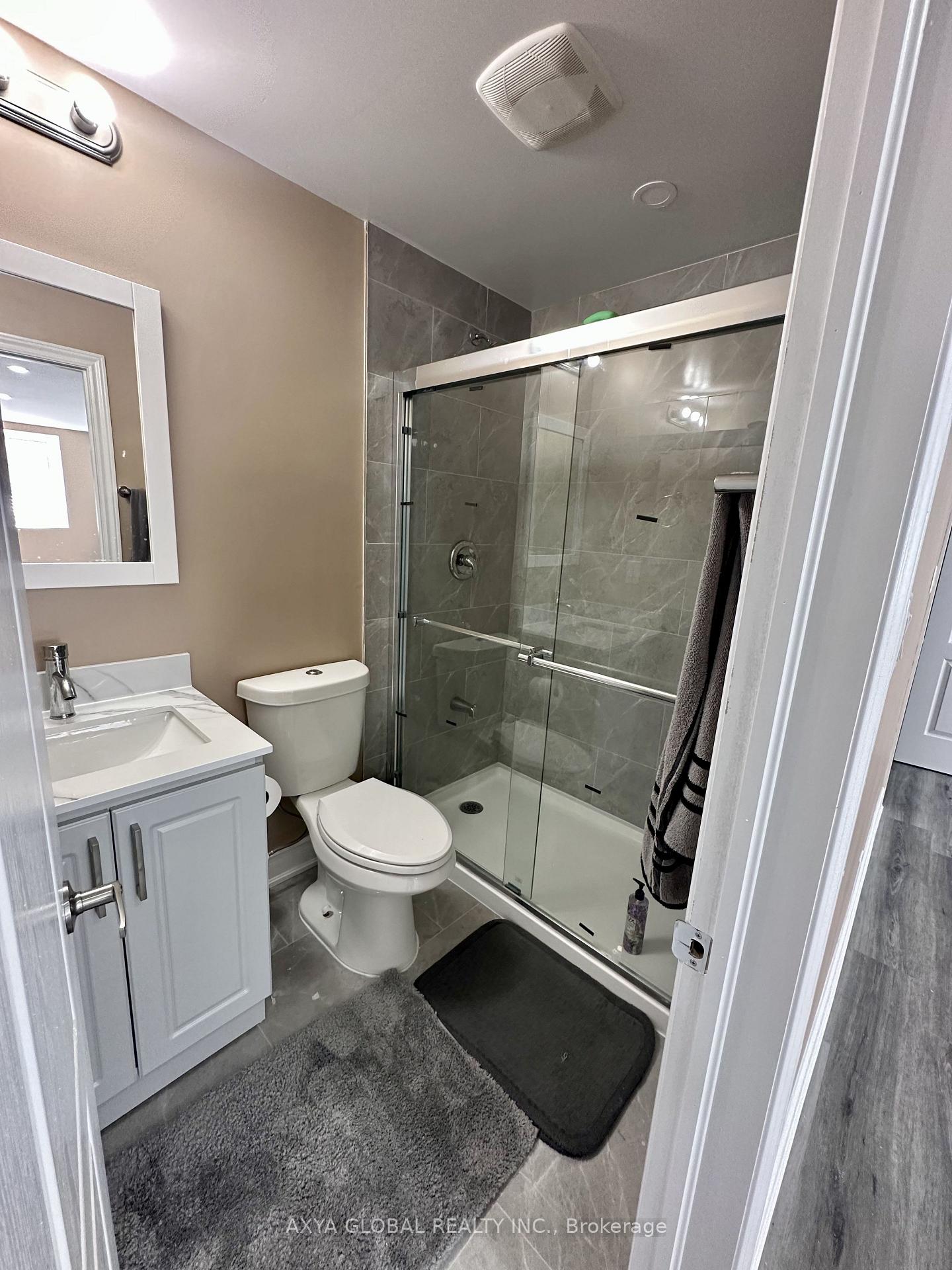 Photo 6 of 5 Stilton Avenue, Vaughan, Kleinburg — HOMEH