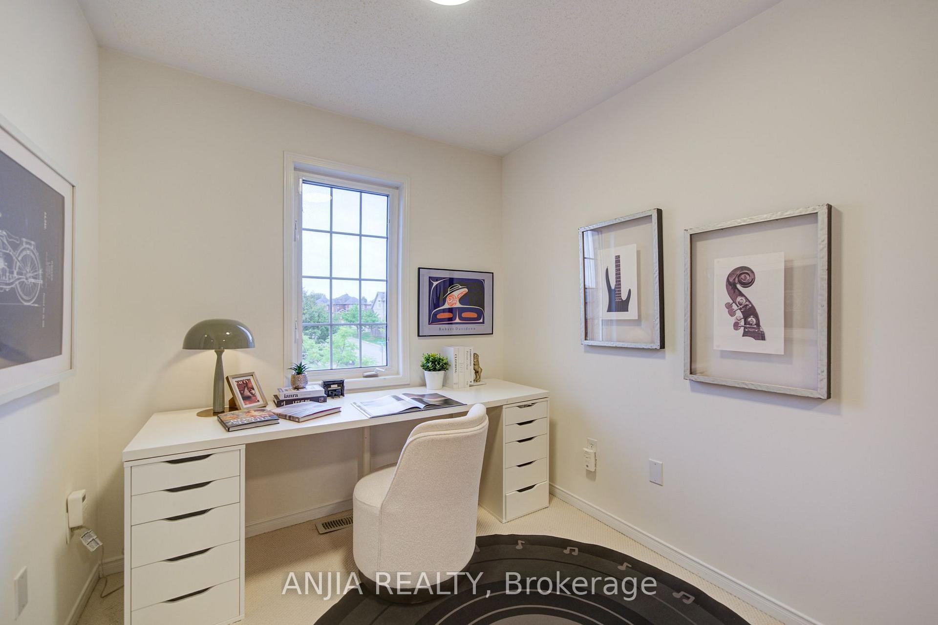 Photo 21 of 1 Aylesbury Gate, Markham, Berczy — HOMEH
