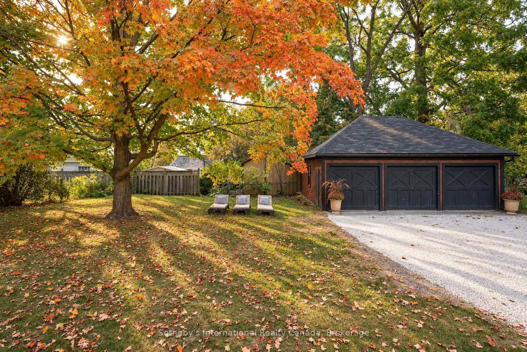 Photo 42 of 4 King Street, Clearview, Creemore — HOMEH