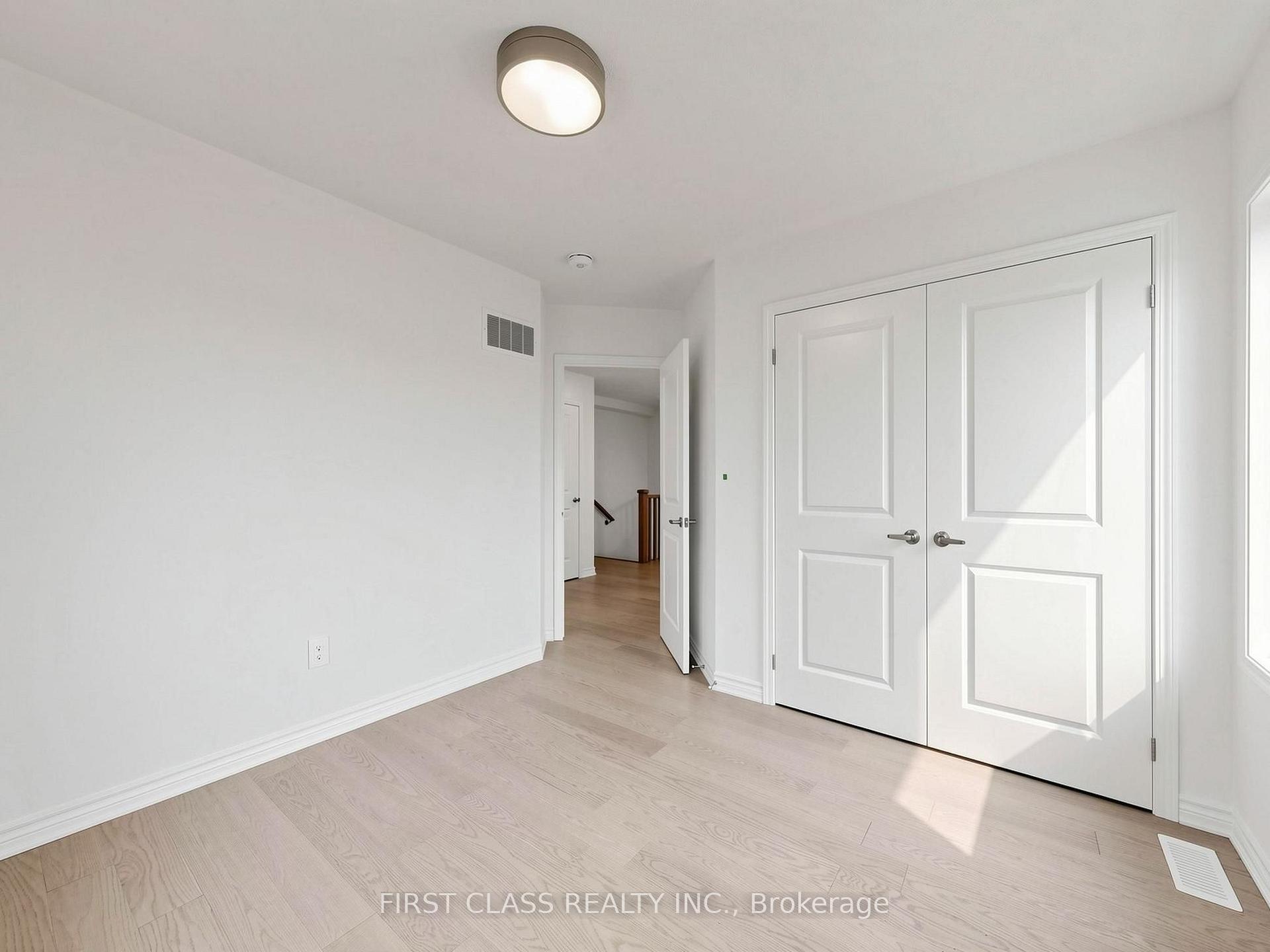 Photo 35 of 53 Sage Valley Drive, Markham, Rural Markham — HOMEH