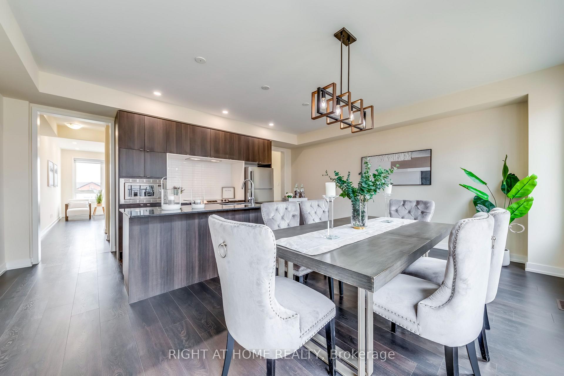 Photo 16 of 272 Squire Crescent, Oakville, Glenorchy — HOMEH